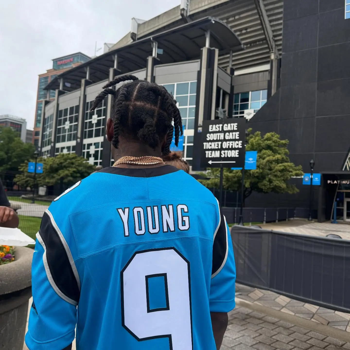 Sauce Walka Flies To Carolina For Panther Venture