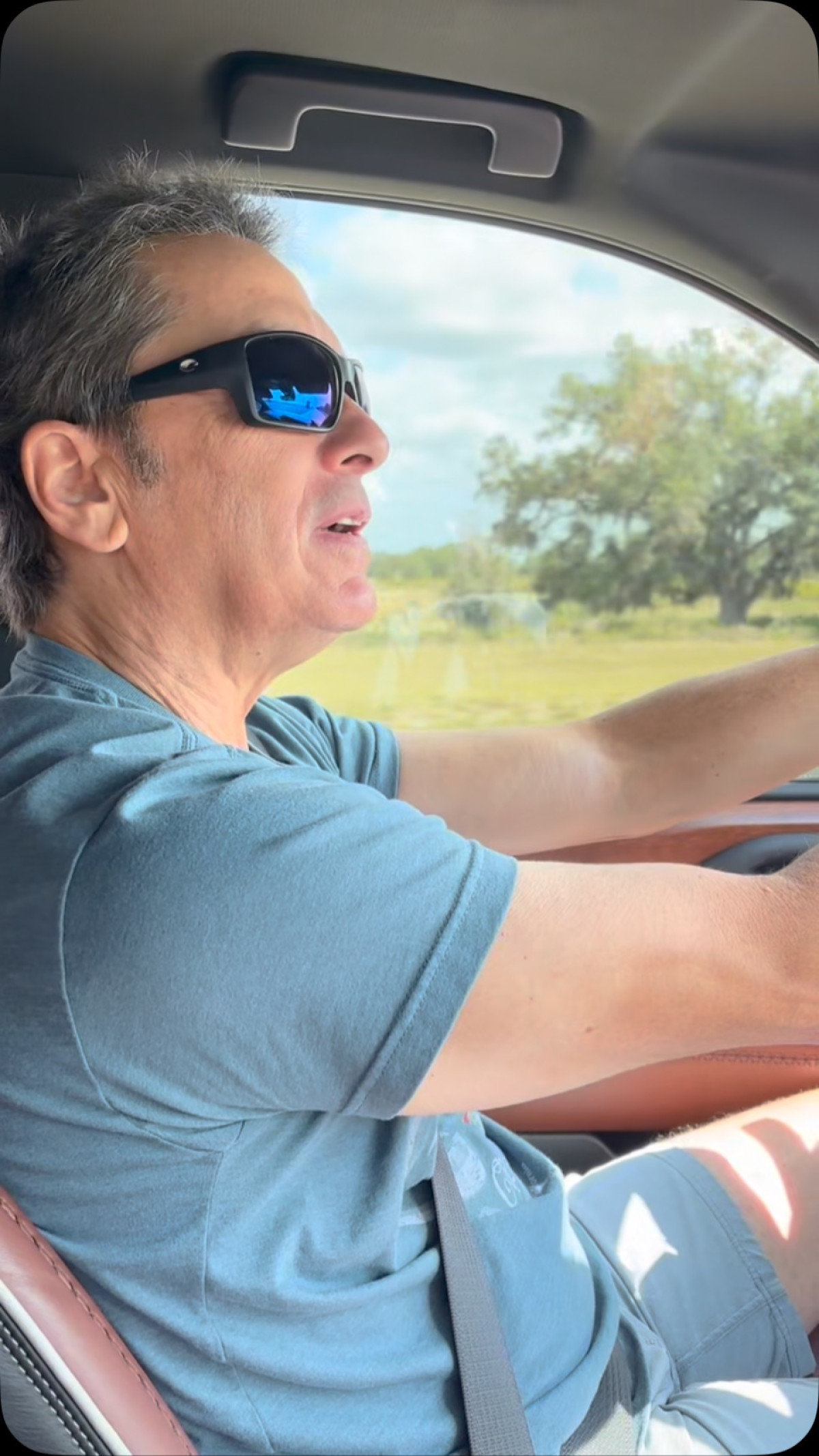 Legendary actor Scott Baio embarks on a fun road trip for big top hurricane golf showdown!