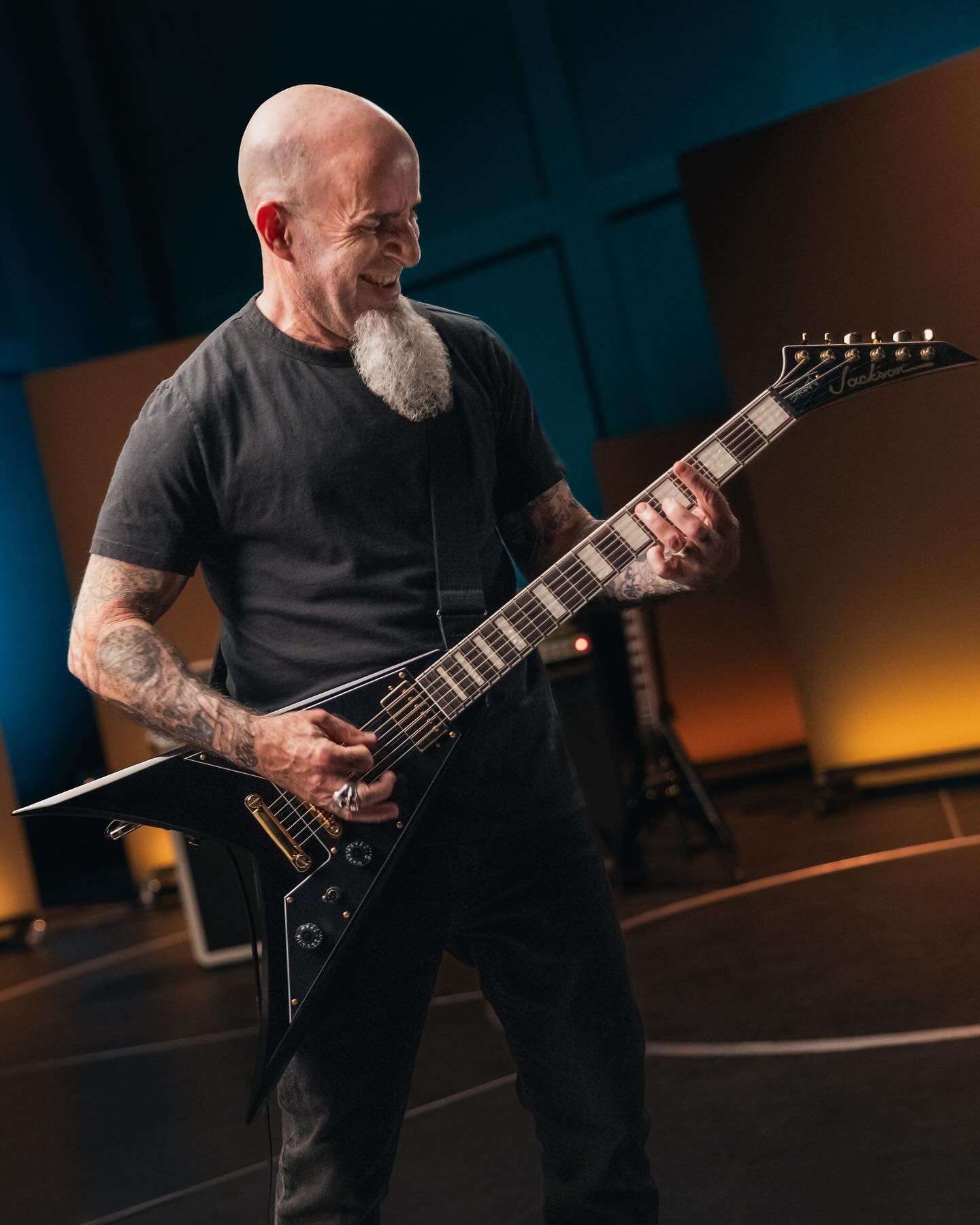 Scott Ian Unveils New Jackson King V Guitar