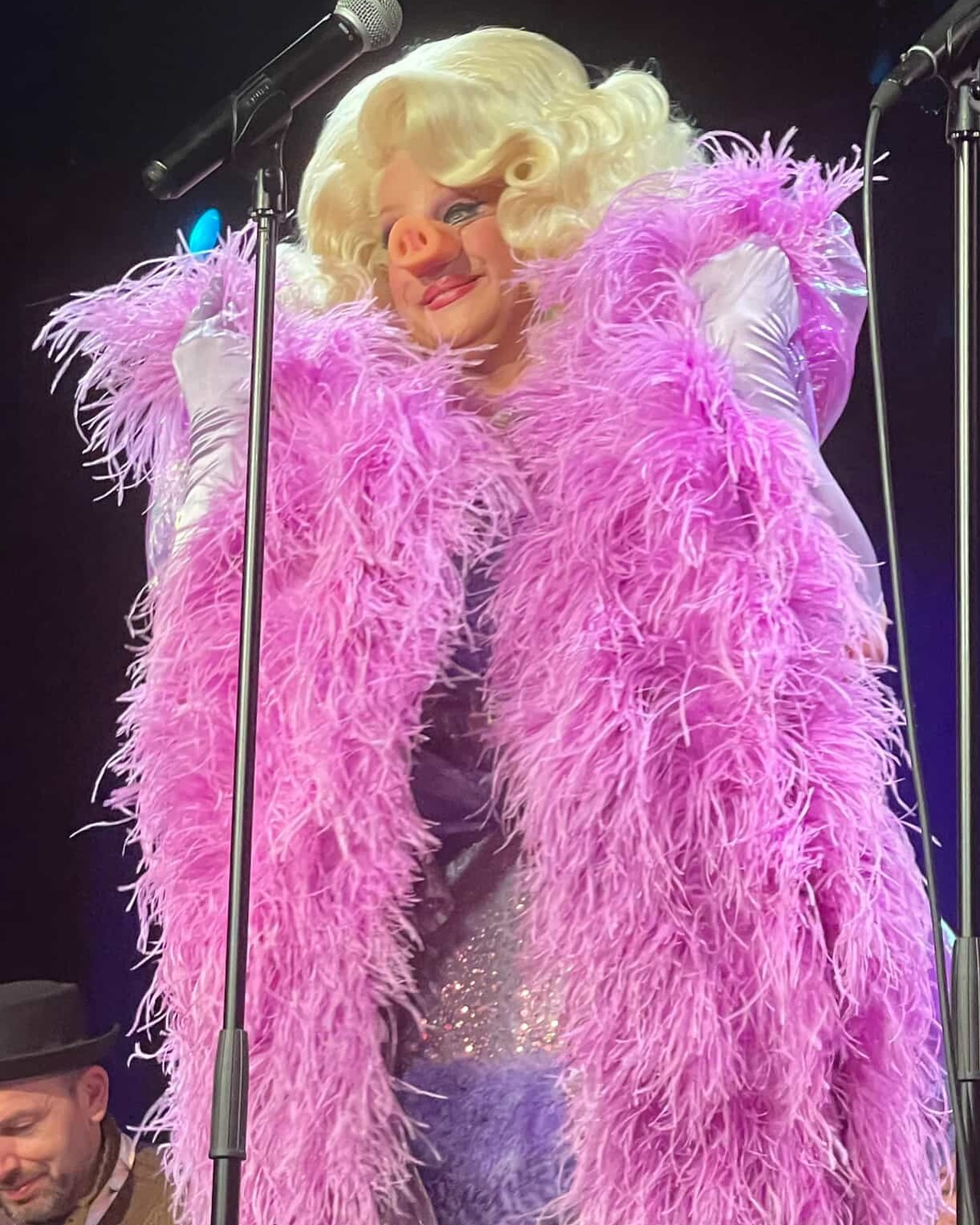 Scripted Muppet Caper Triumph At Dynasty Typewriter Nina West dazzles in Miss Piggy flair, uniting Muppet magic and charity online for TLC!!!!