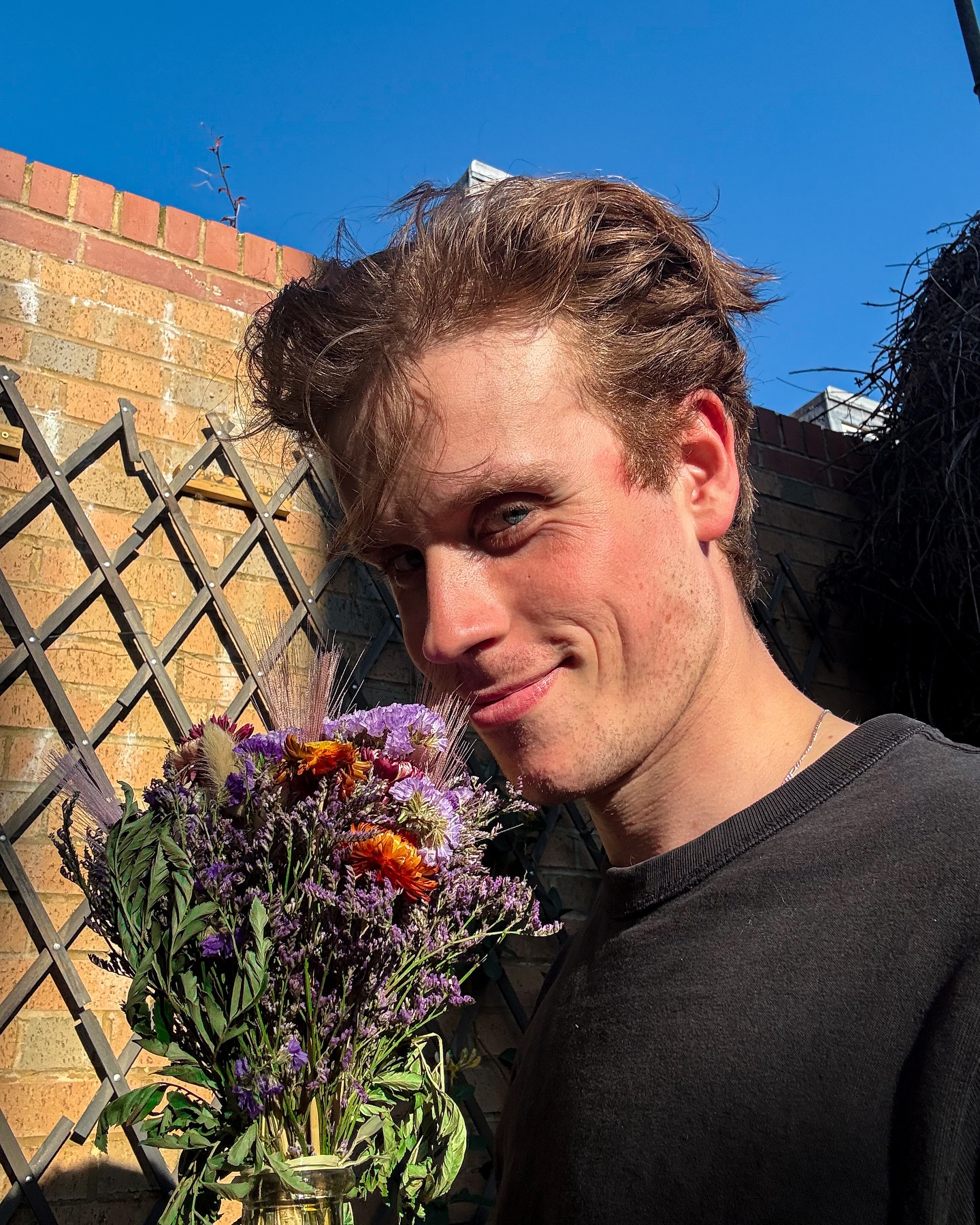 Sebastian Schub Drops New Single ‘Be Still’ Friday Singer-songwriter Sebastian Schub teases 'Be Still,' a companion to 'Sing Like Madonna'!!