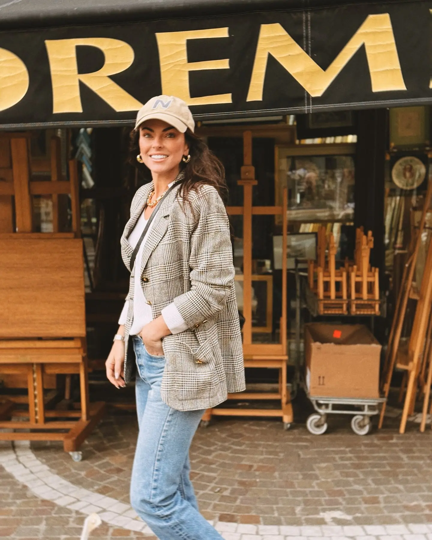 Serinda Swan Embraces Rainy Day Glam Serinda Swan proves true elegance and charm always illuminates rainy days.