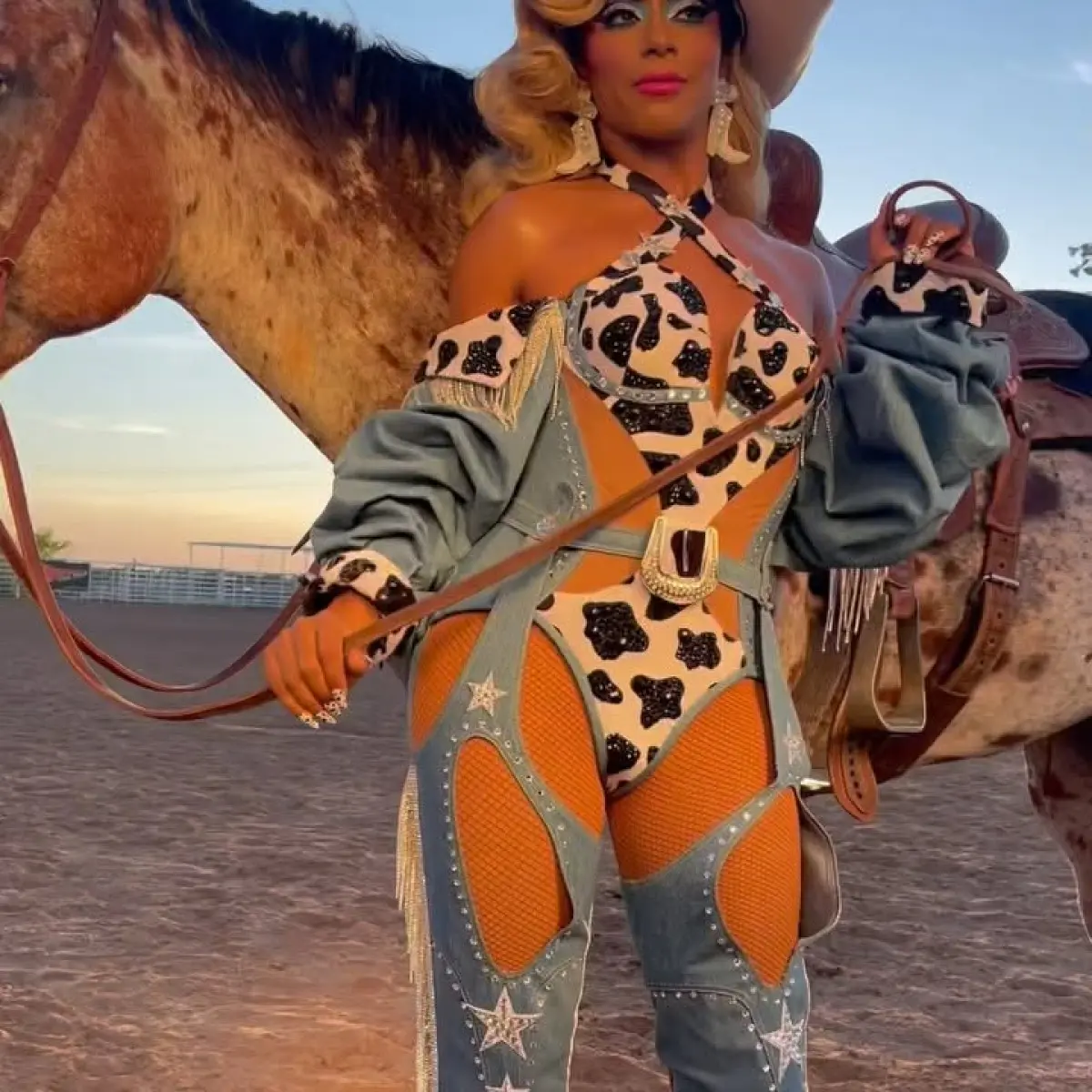Shangela channels vintage cowboy chic with a playful nod to present-day Texan vibe, y'all!!