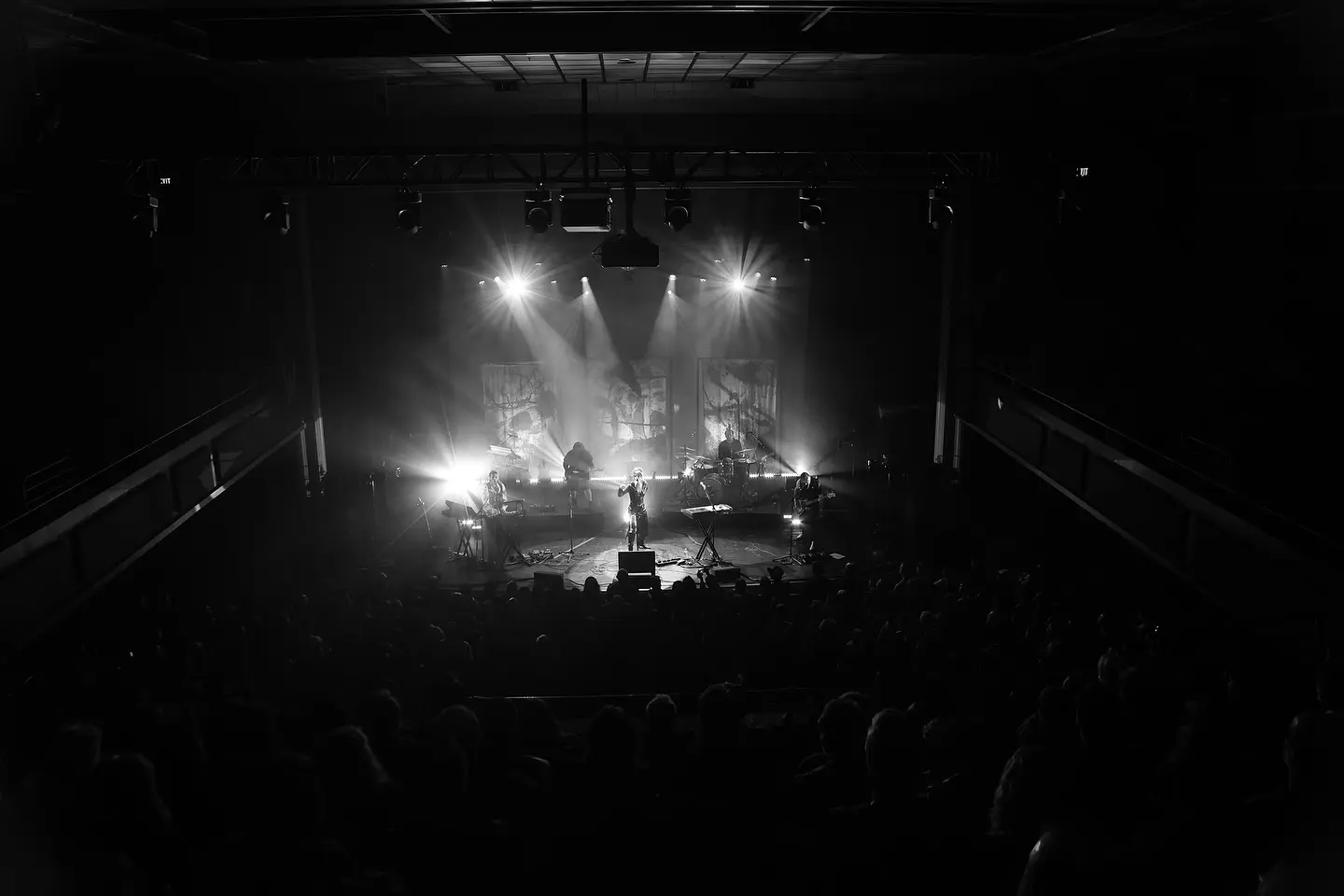 Sharon Van Etten Engages Fans On Tour