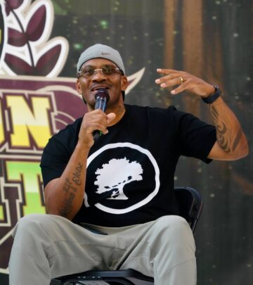 Shawn Fonteno Explores Amsterdam and Brussels at Comic Con