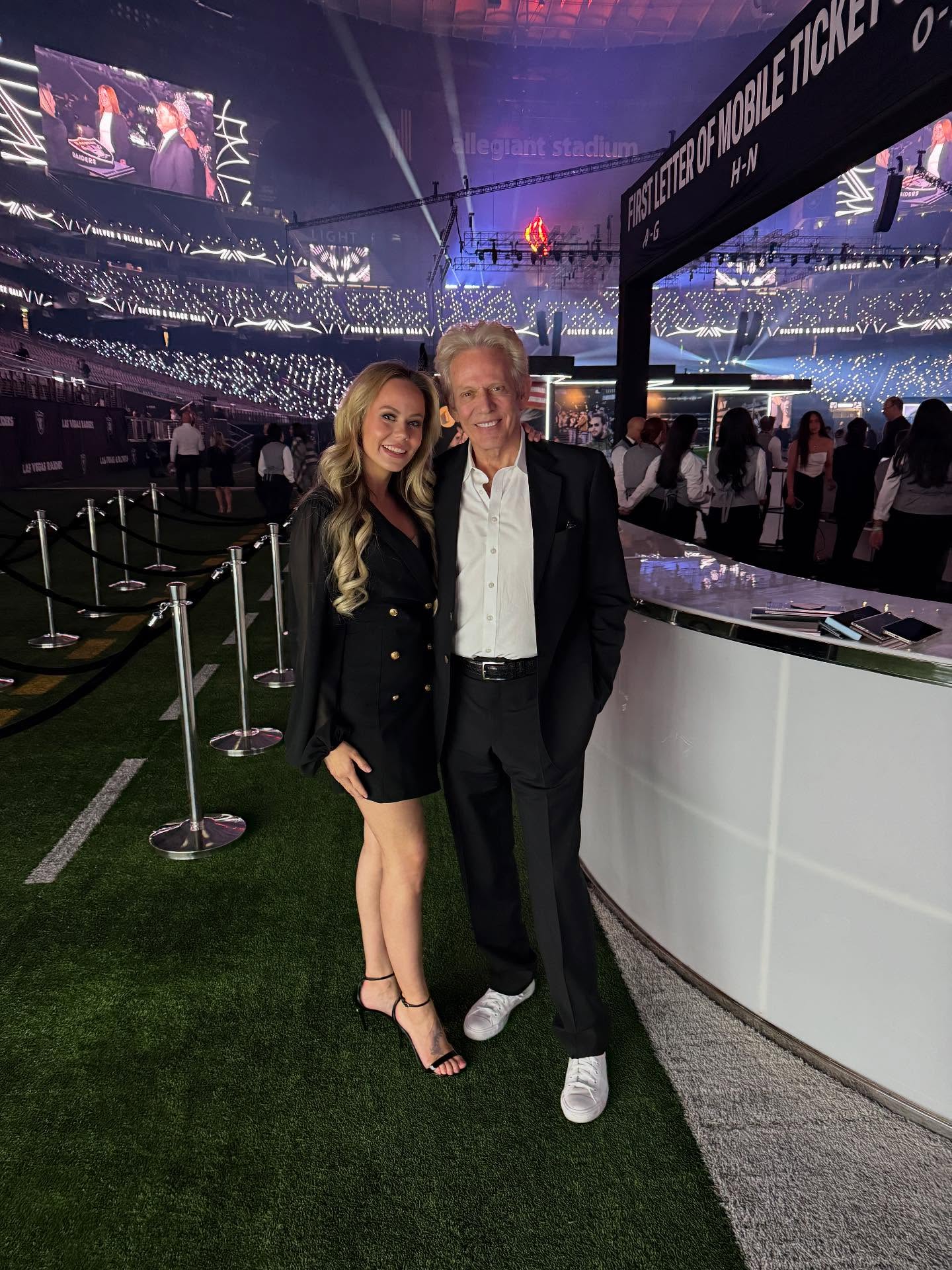 Silver & Black Gala Inspires Mental Health Change