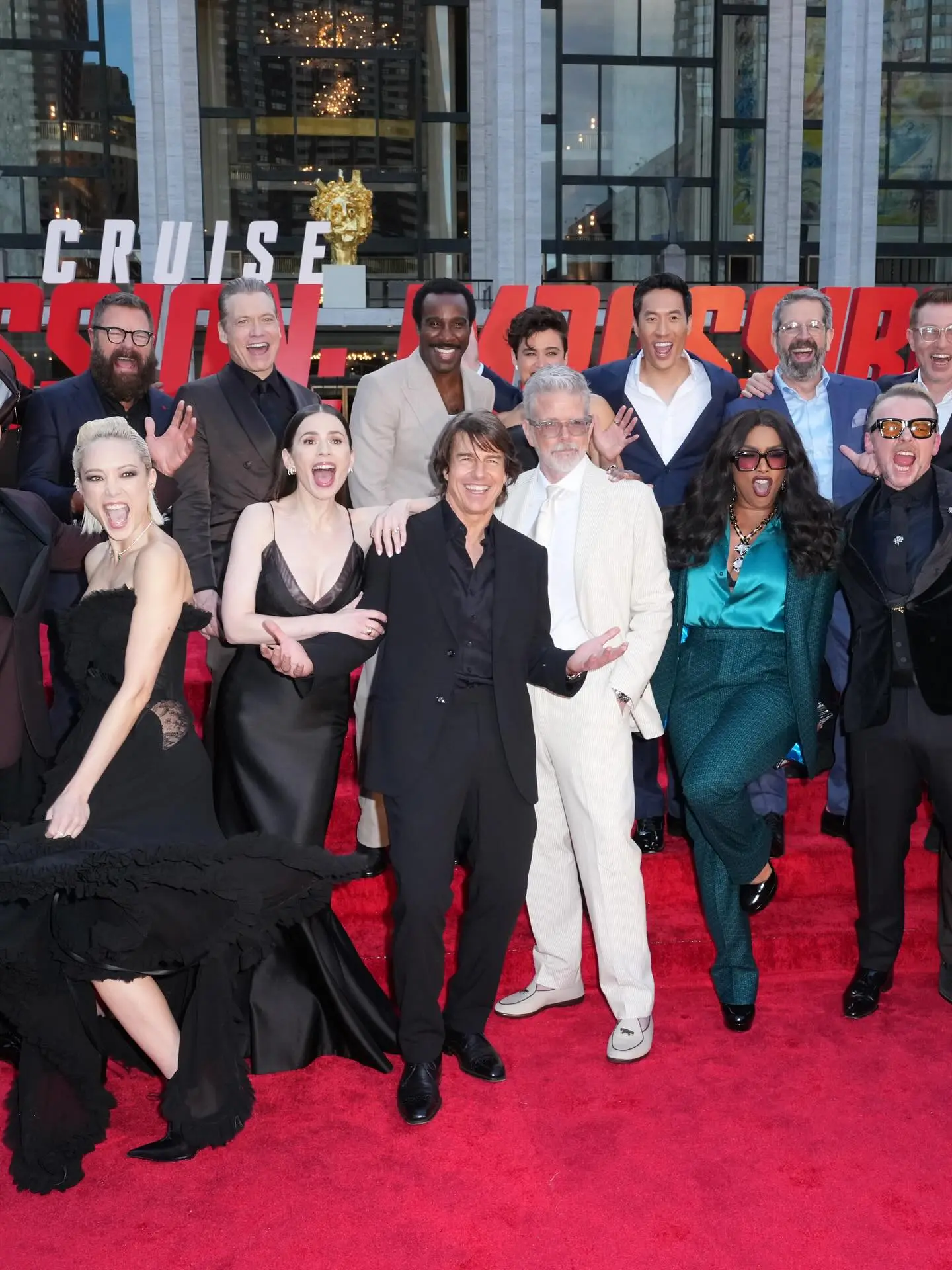 Simon Pegg’s NYC Farewell Shines On Red Carpet