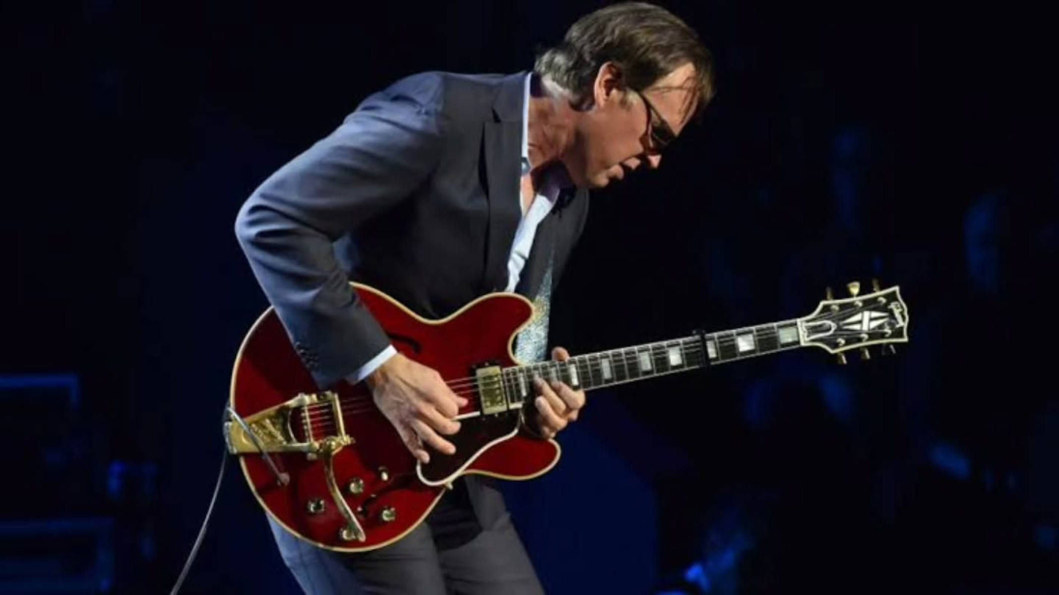 Slash Honors Joe Bonamassa’s Belated Birthday Slash sends belated cheers to Joe Bonamassa on his May 8 birthday in cool rock style. Vibe