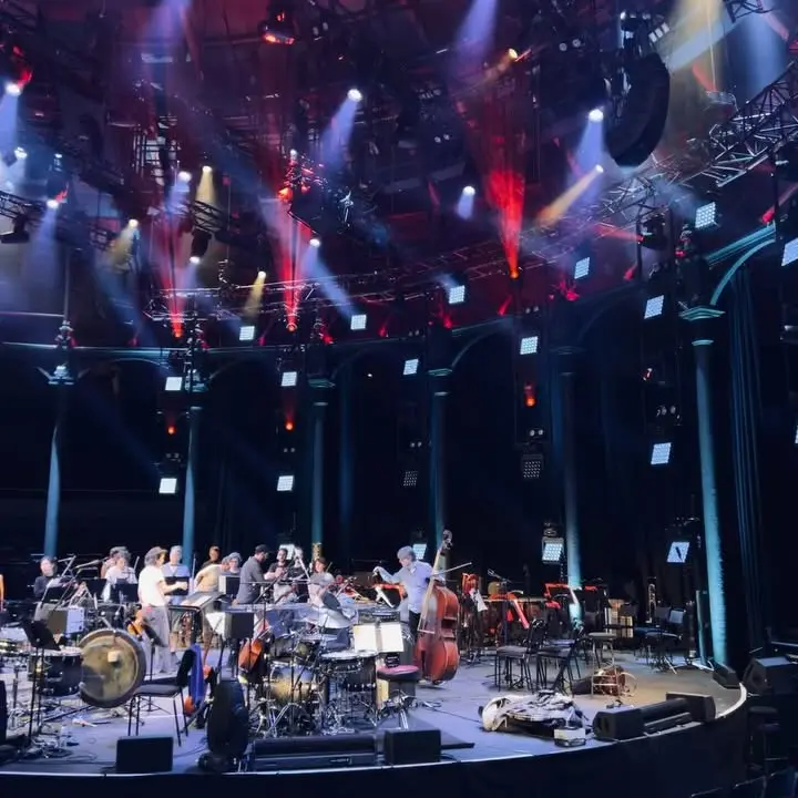 Sona Jobarteh Celebrates Symphony Orchestra Premiere