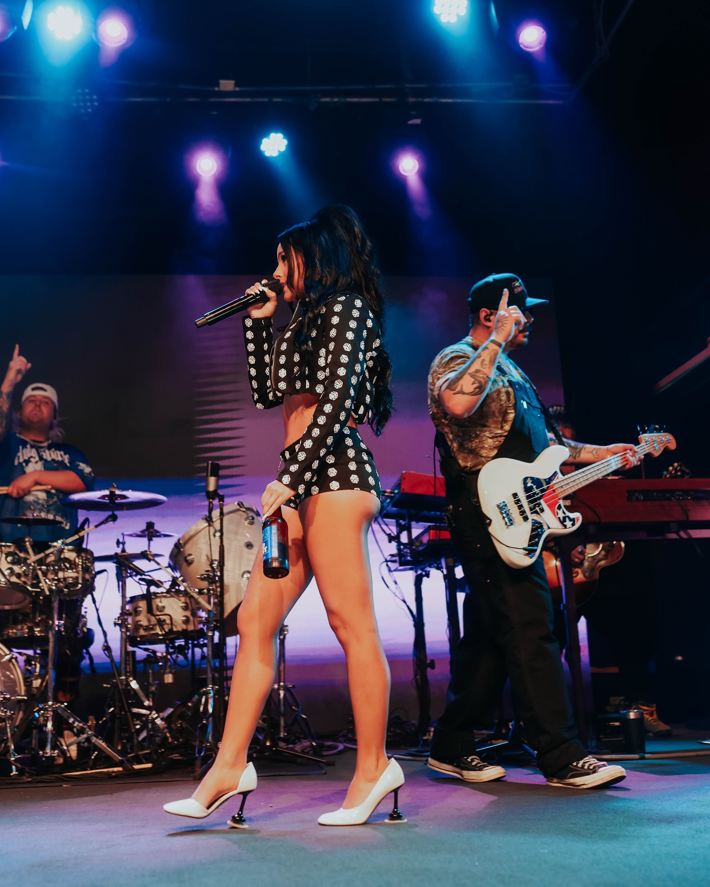 Special Guests Steal The Show