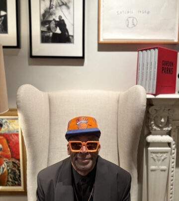 Spike Lee Boldly Rocks Orange And Blue At Met Gala