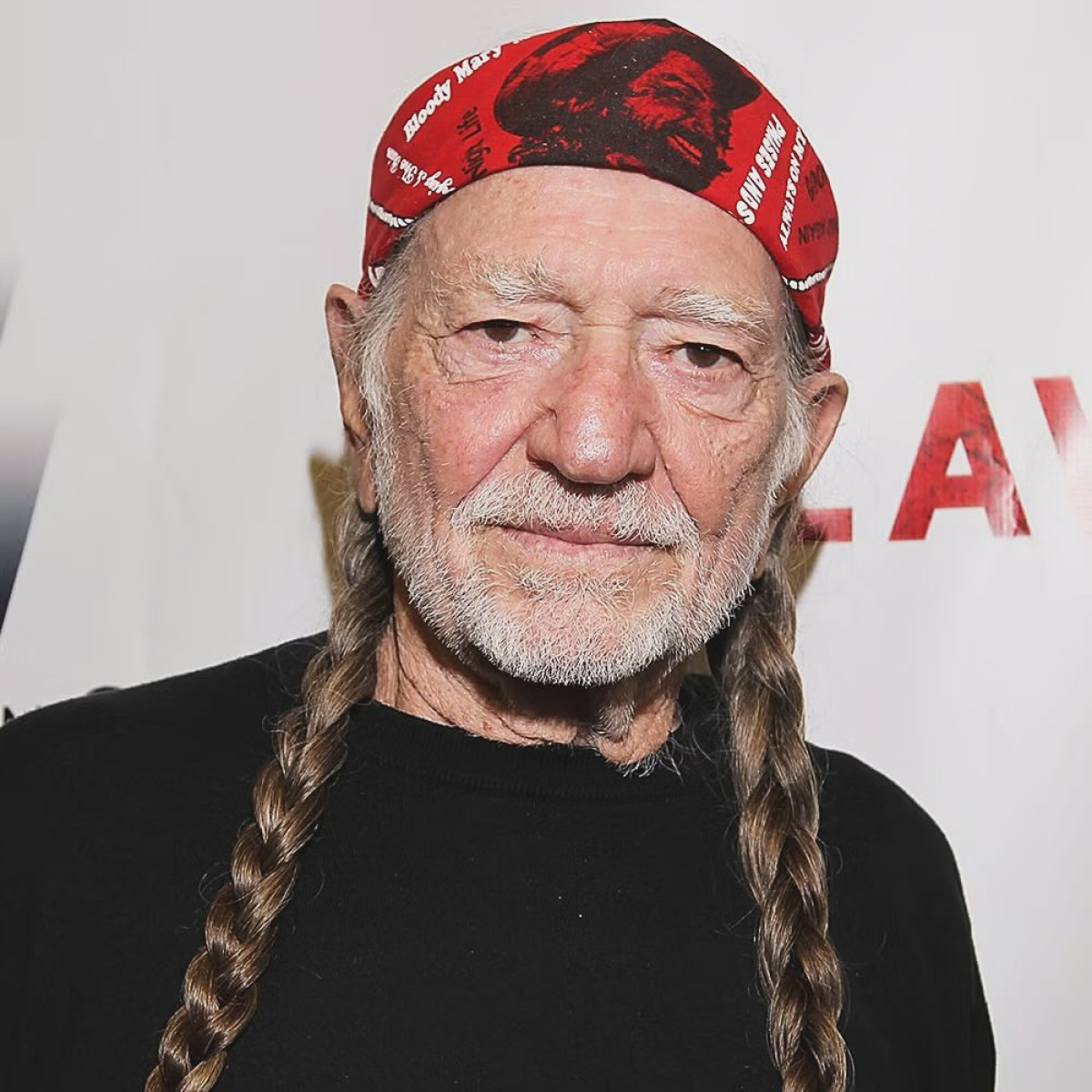 Stana Katic Celebrates Willie Nelson’s Birthday & Fitness Journey Honoring a music legend's 92nd with a brisk hike as she powers through #AFitterFunnerMe!!!