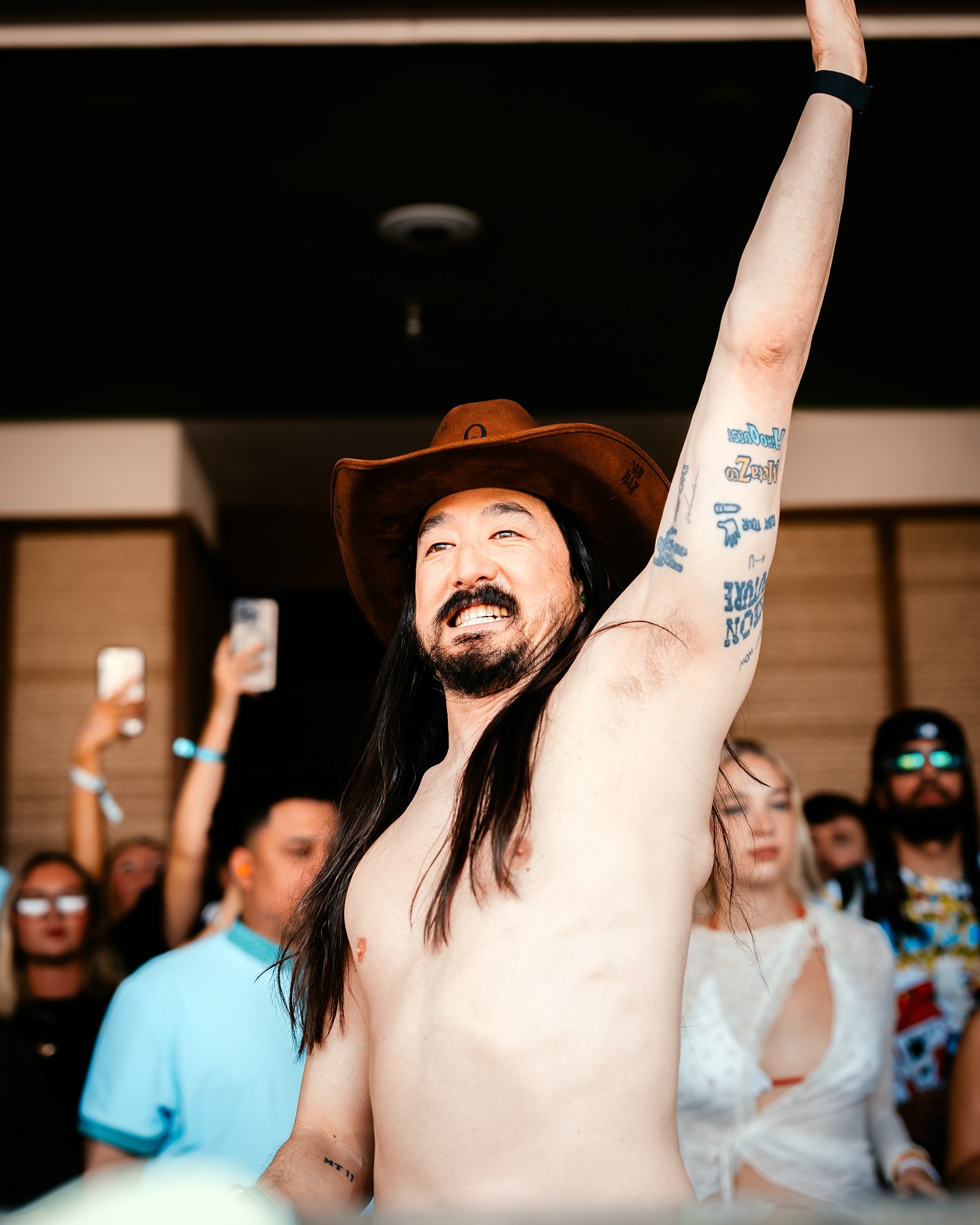 Steve Aoki Lights Up Palm Tree Beach Club Opening