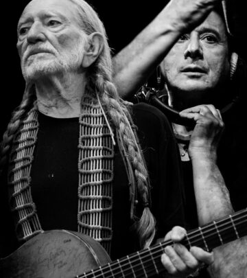 Steve Perry And Willie Nelson Release Charity Single