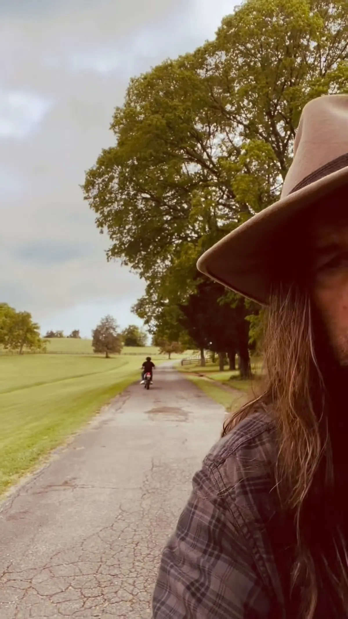 Storms And Studio Vibes Boost New Album Session Mixing tracks under brewing skies, Billy Ray Cyrus and Braison reveal behind-the-scenes studio magic.