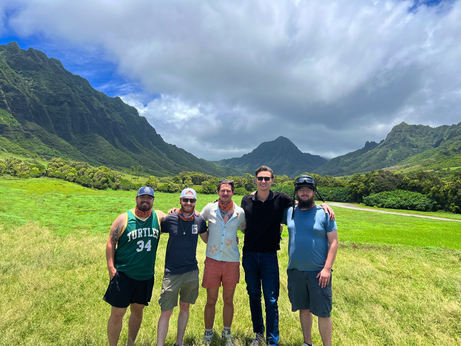 Stray-Cation In Hawaii: Red Clay Strays UTVing At Kualoa Ranch Red Clay Strays kick off their Hawaiian escapade with UTV adventures and upcoming events.!