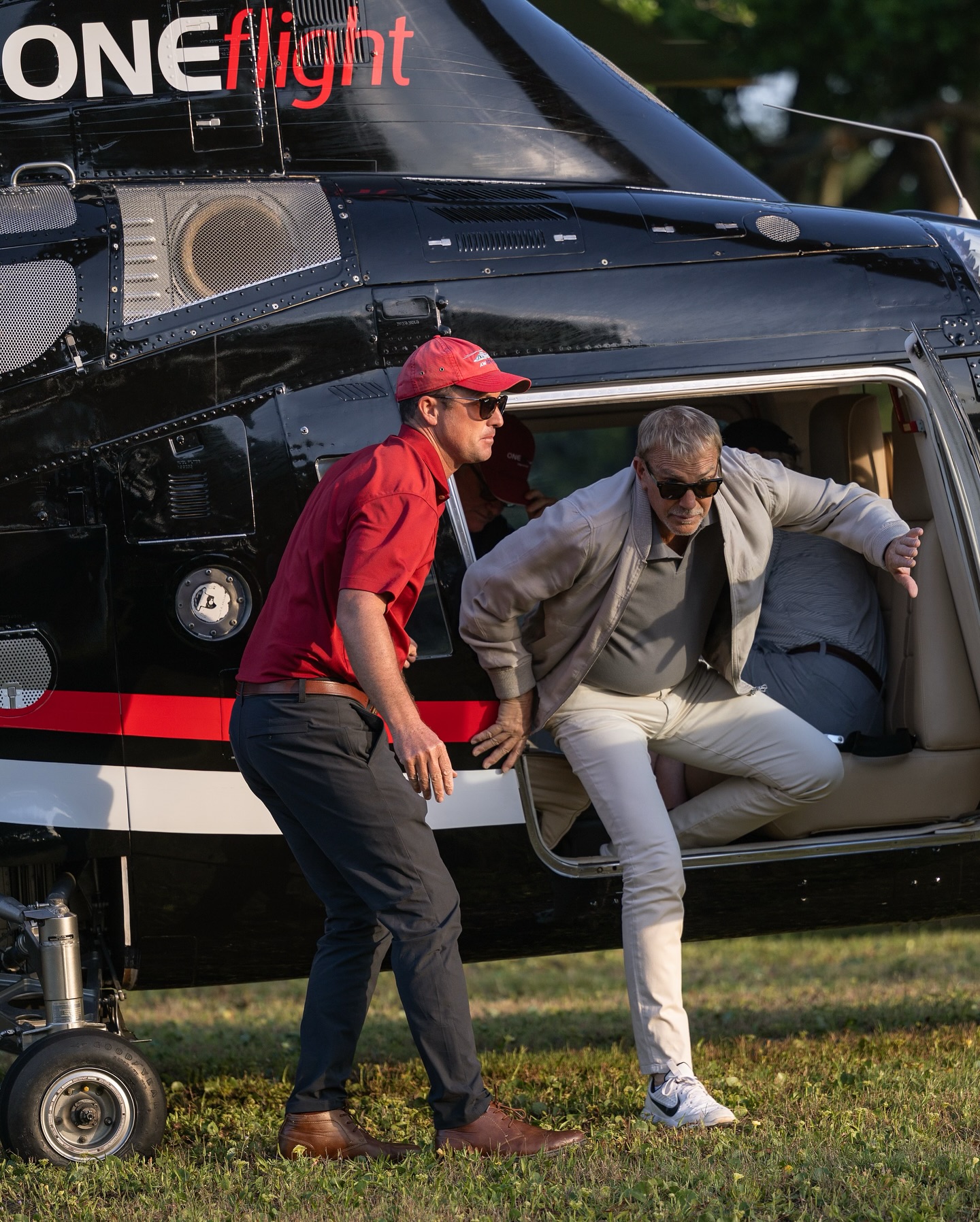 Sunny Myrtle Beach Sparks A Day Of Leisure For Kevin Costner