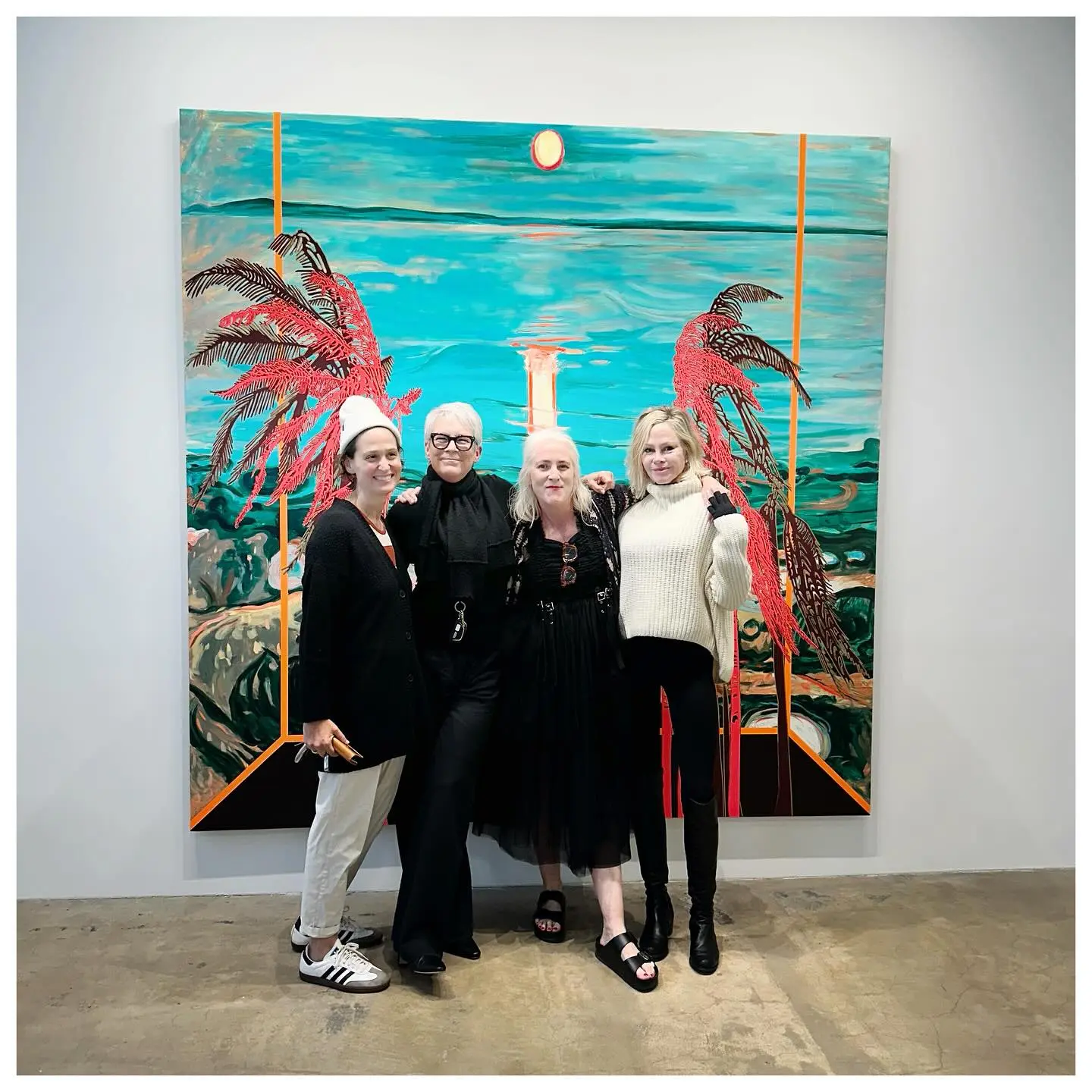 Sunset Reflections: Whitney Bedford’s Work Shines at Vielmetter Experience a mesmerizing evening unveiling innovative art & dynamic cultural dialogue now!