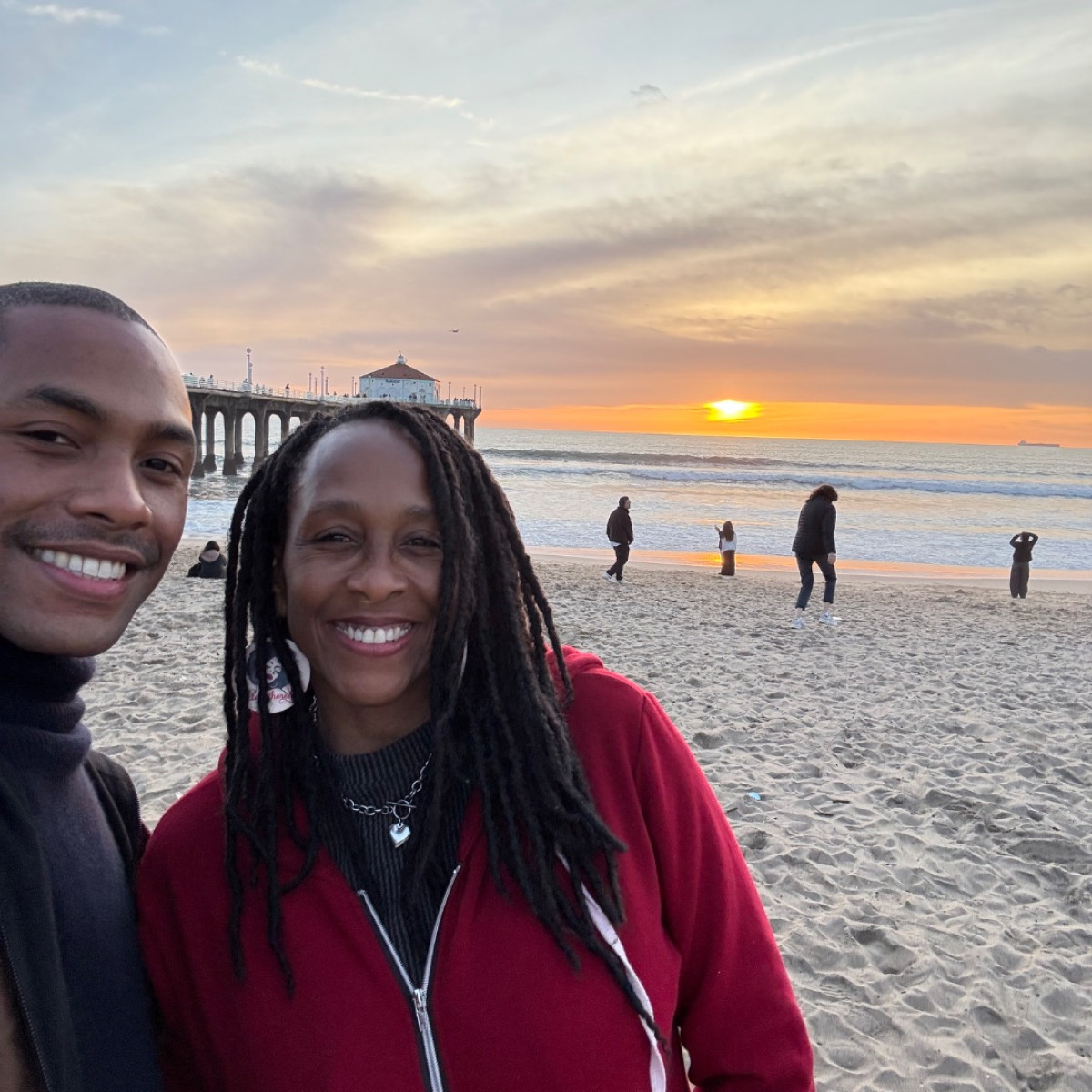 Steve Lacy shares sunset warmth, honoring moms past & present with deep, sincere thanks!!!