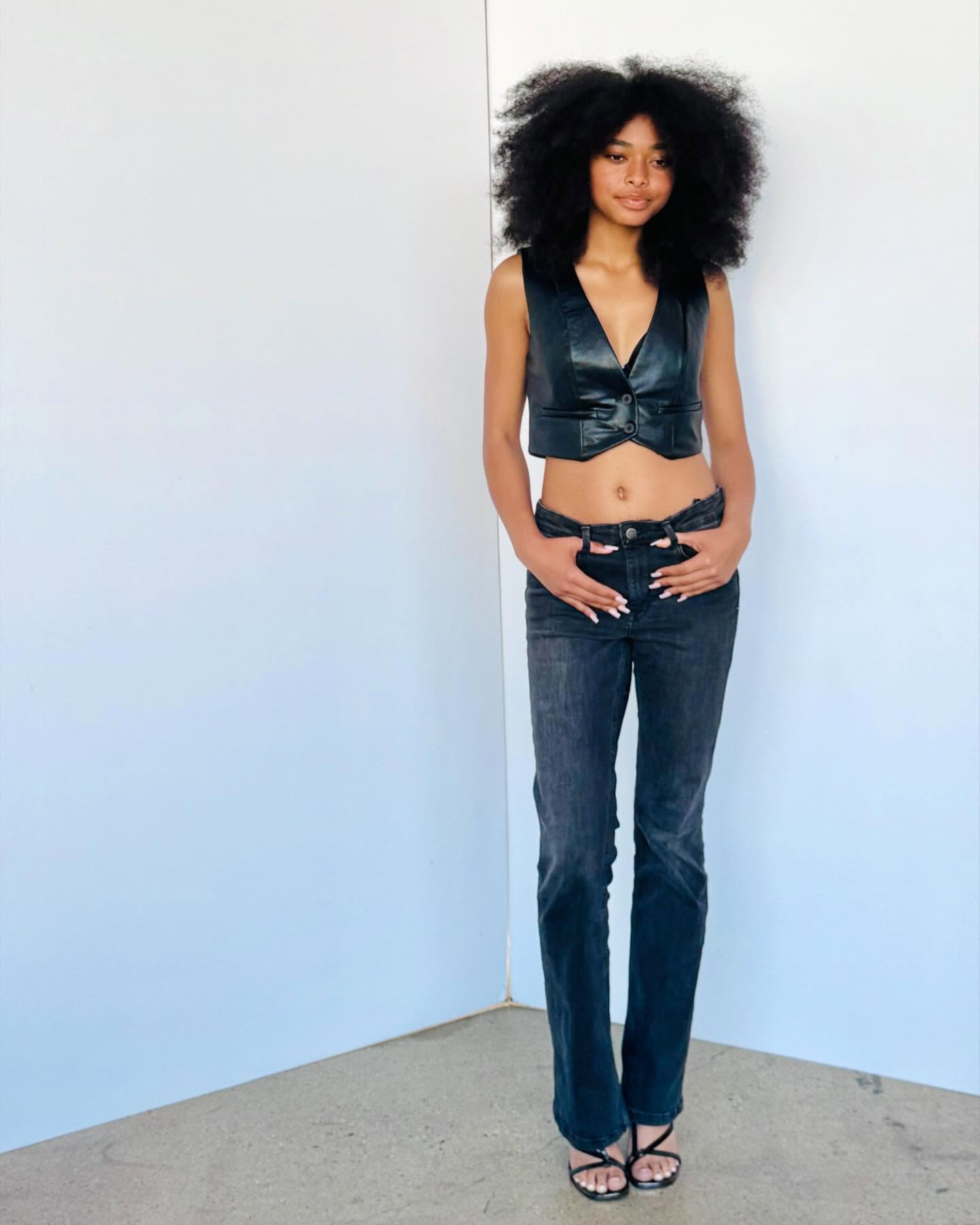 Supermodel Mychal~Bella Lights Up Friday