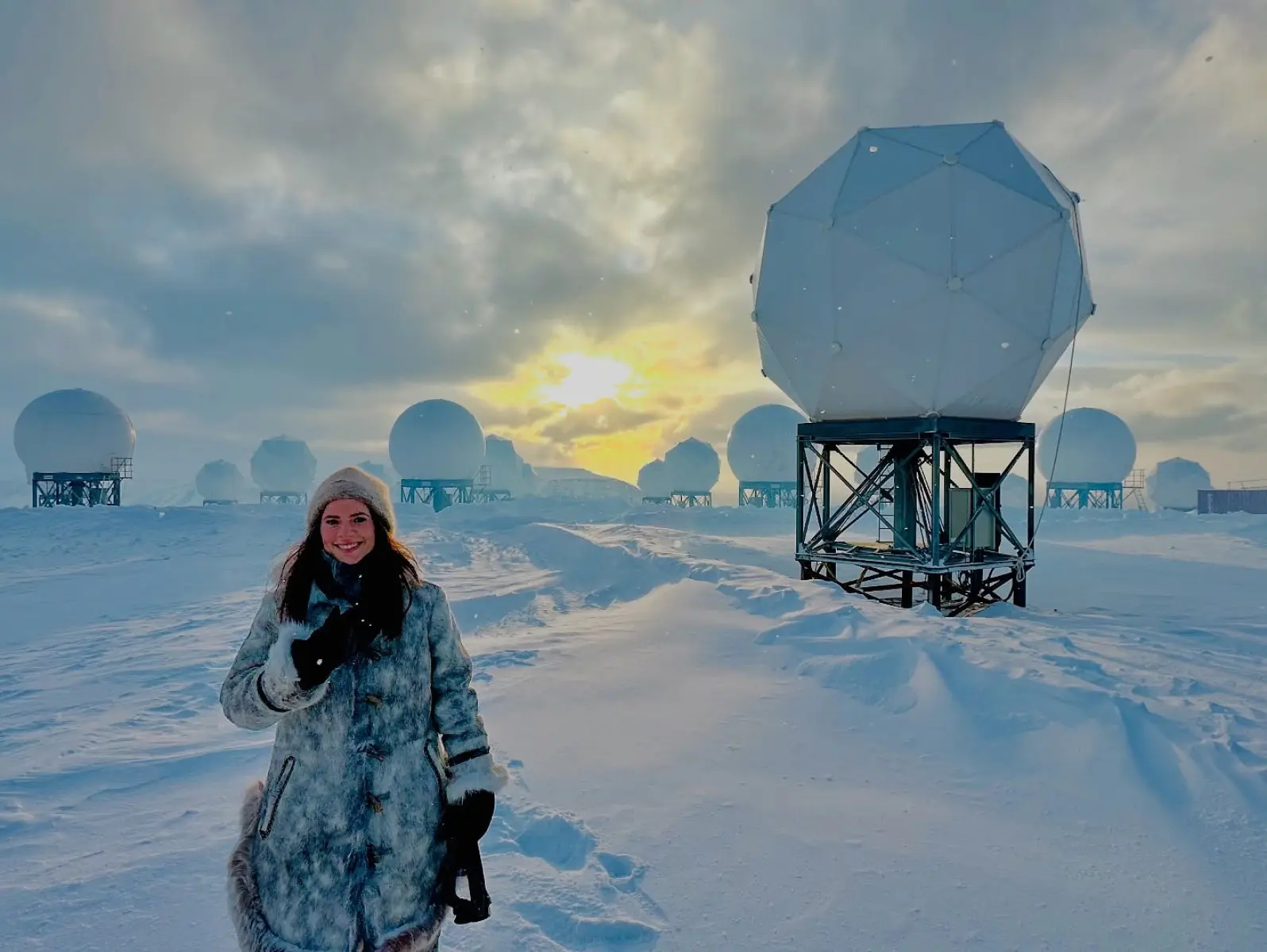 Svalbard Filming Adventure Unique Arctic journey with Lucy Tulugarjuk, Inuktitut scenes and extreme sled dog training!