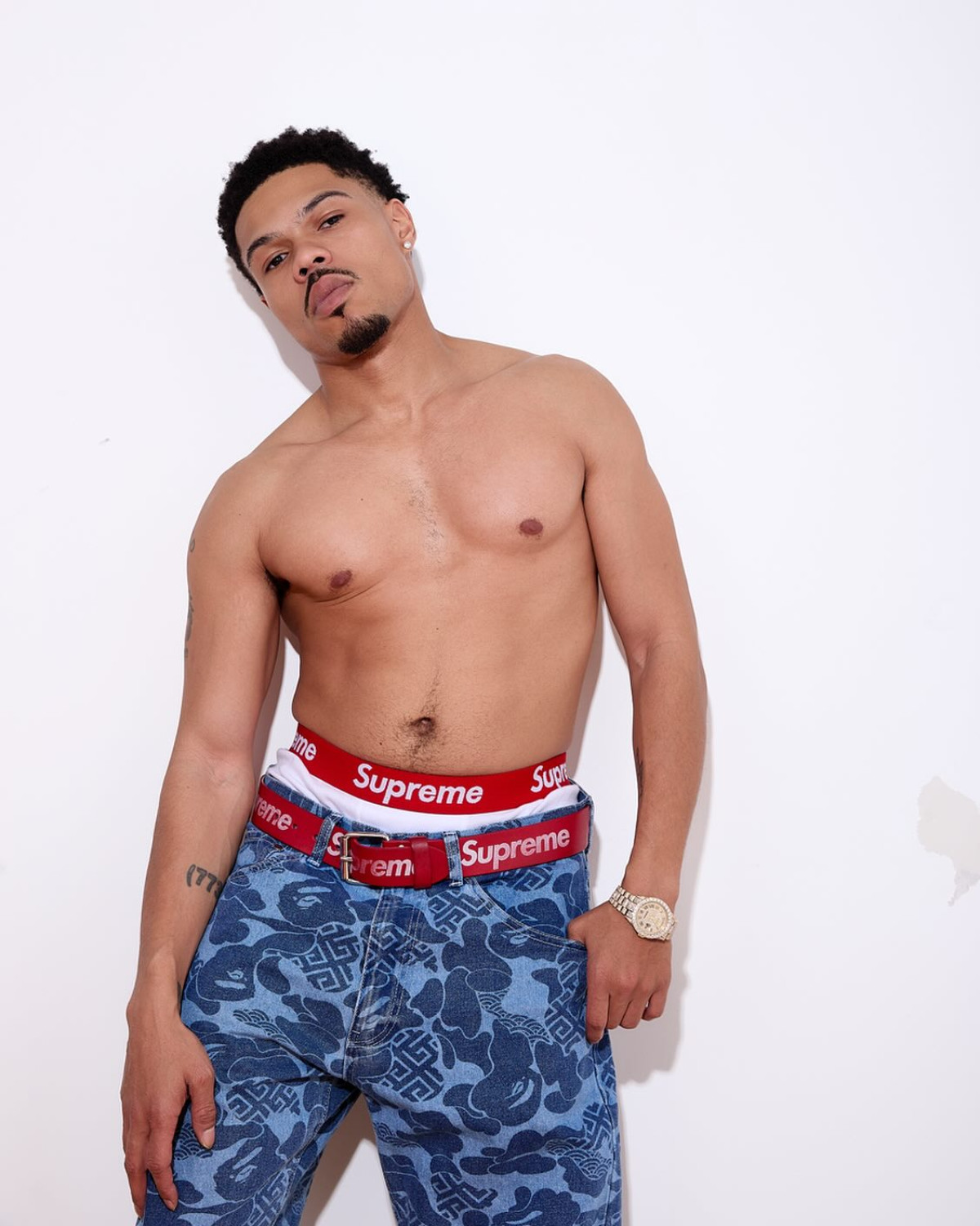 Taylor Bennett Captured In Stunning New Photo Vibrant photo captures Taylor Bennett’s evolving style and creative spirit in a fresh look!