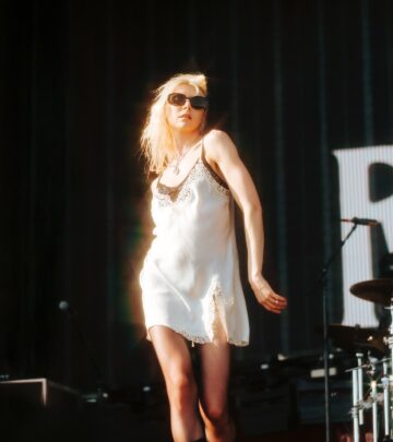 Taylor Momsen’s Haunting Visual With The Pretty Reckless