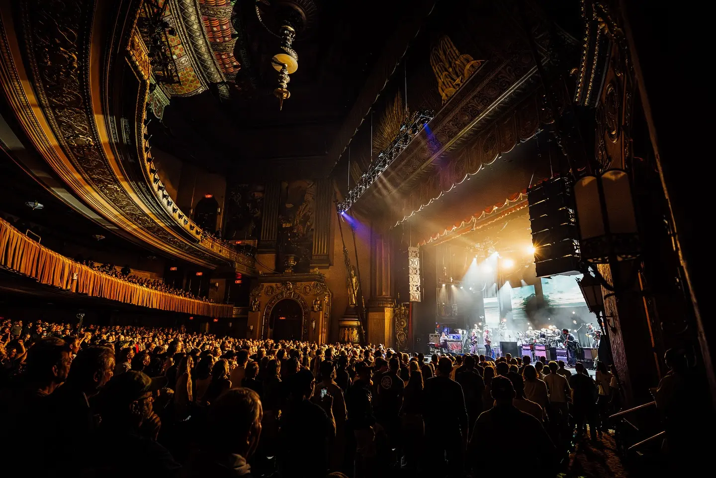 Tedeschi Trucks Band Marks 60th Show at Beacon Theatre