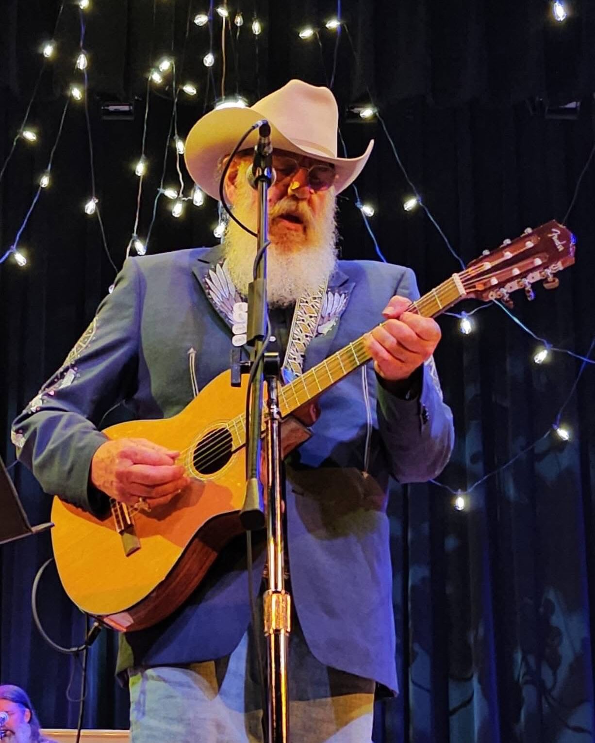 Texan Tribute: Celebrating 50 Years Of Red Headed Stranger