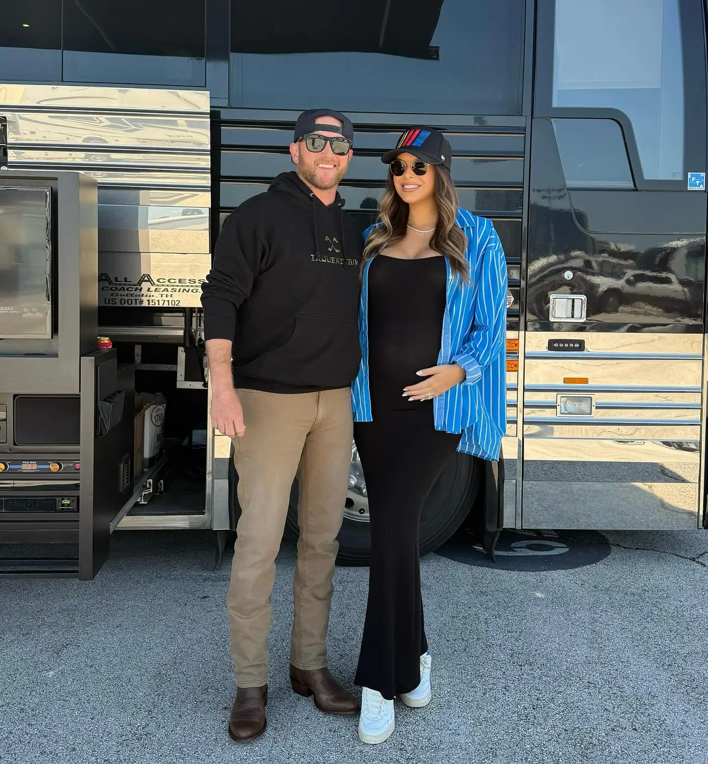 Texas To Tennessee: Cole Swindell's Journey