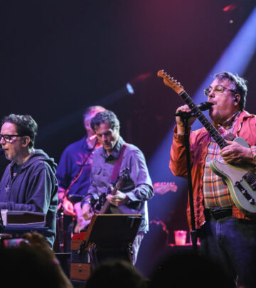 They Might Be Giants Shine on Night One