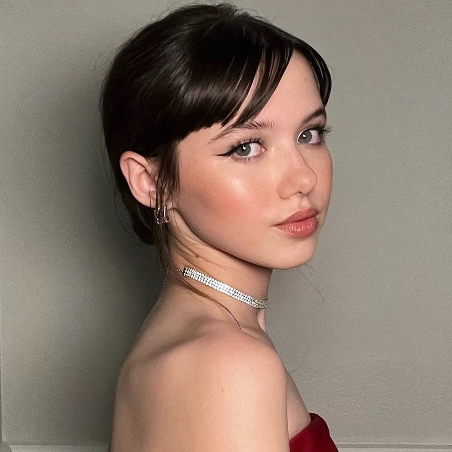 Thunderbolts Premiere Honors Violet McGraw’s MCU Journey Violet celebrates her bold MCU debut at LA in Thunderbolts, marking milestone journey!!!!