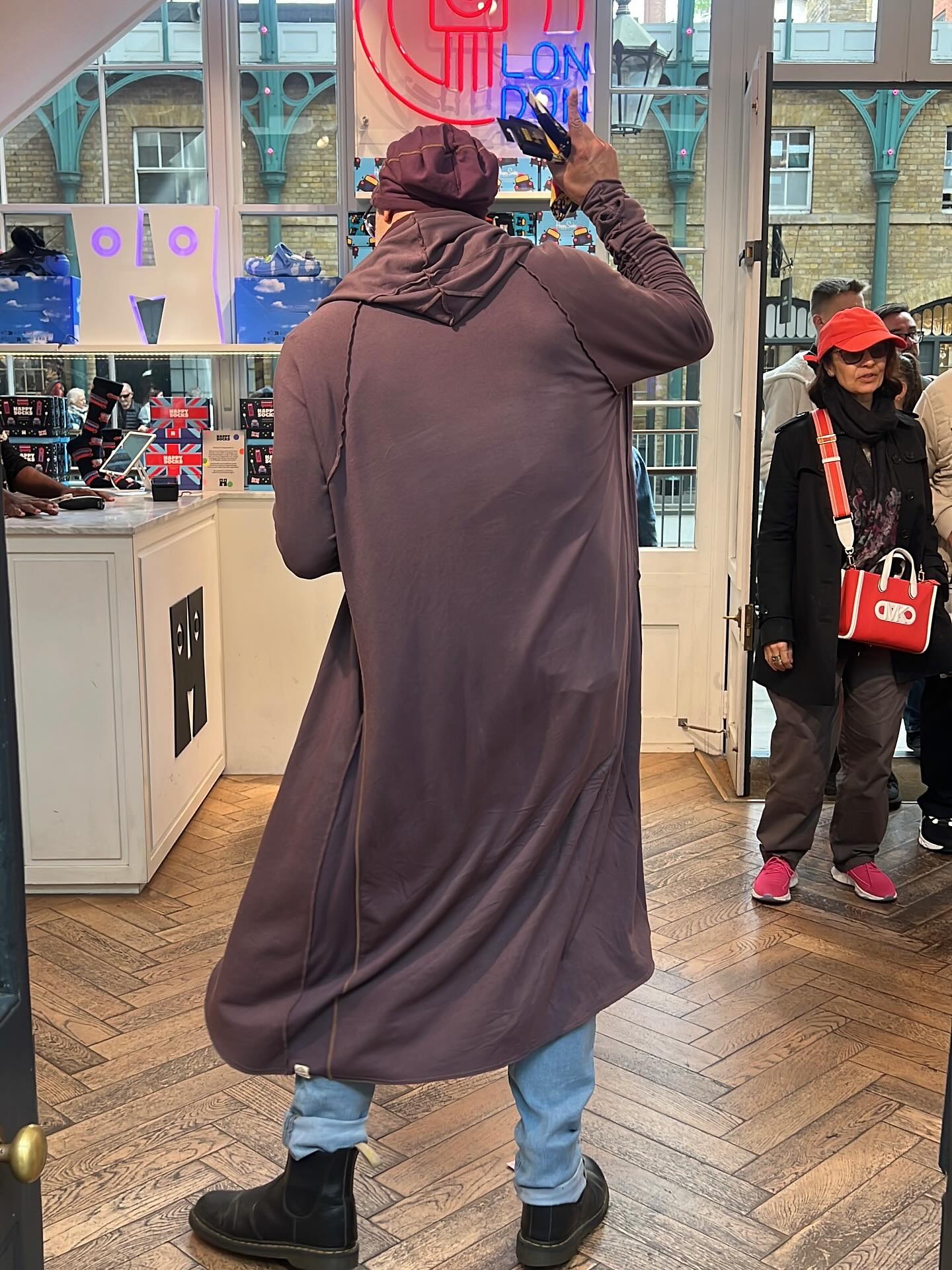Todd Stashwick Embraces Fantasy-Inspired Cozy Style Todd Stashwick rocks a fantasy look with duster and beanie from OneGoldenThread; cozy vibe.