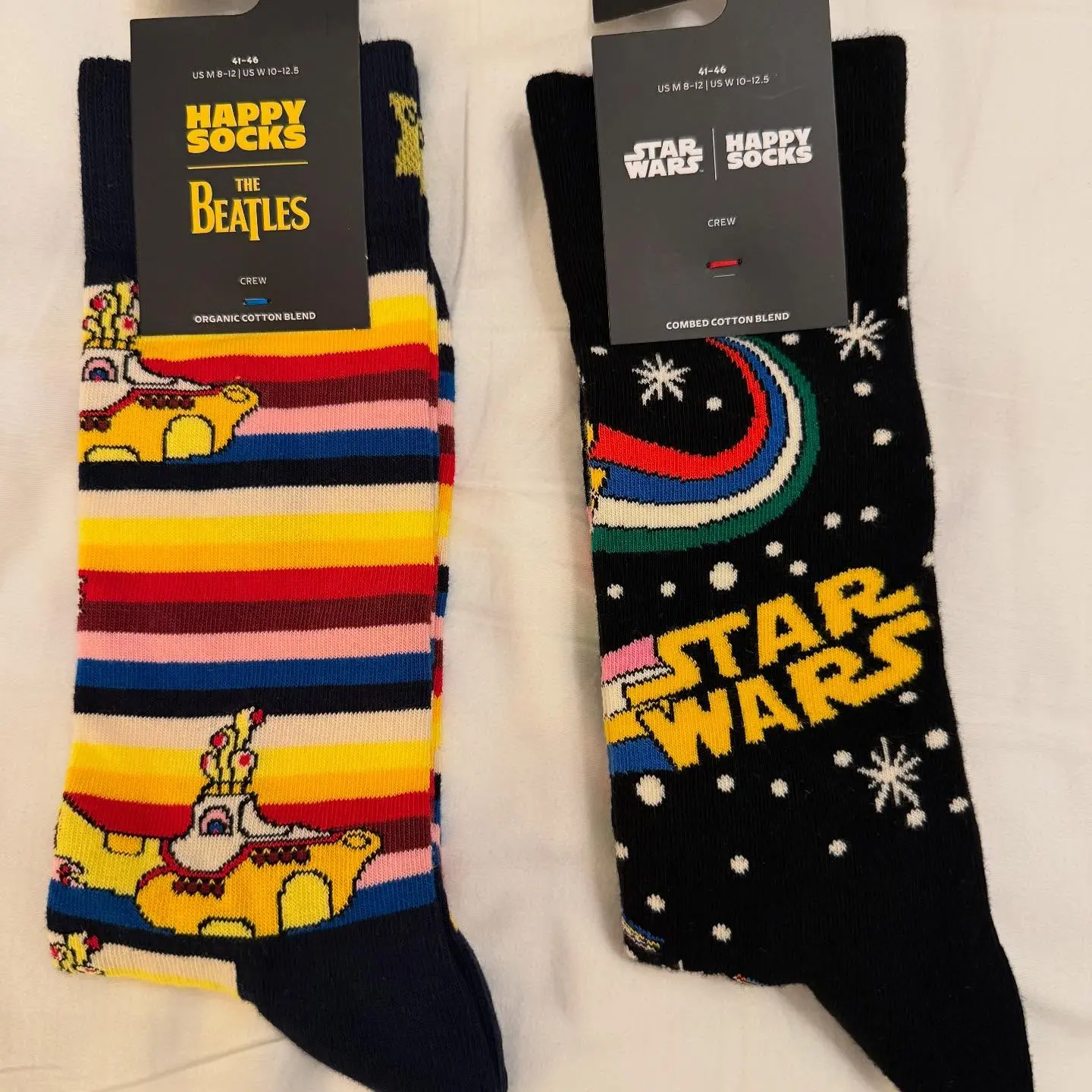 Todd Stashwick Embraces London With Chic HappySocks Stylish sock trend elevates the actor’s flair, adding zest to British street art and vibe.