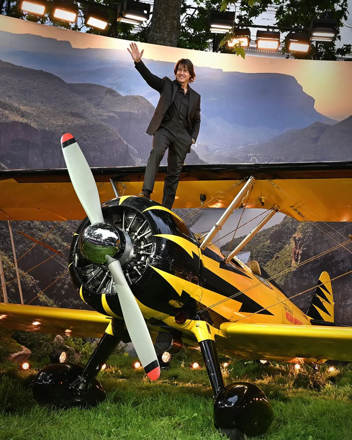 Tom Cruise Celebrates London Film Legacy Tom Cruise honors the London spirit, revisiting cherished memories with stellar crew 2023!