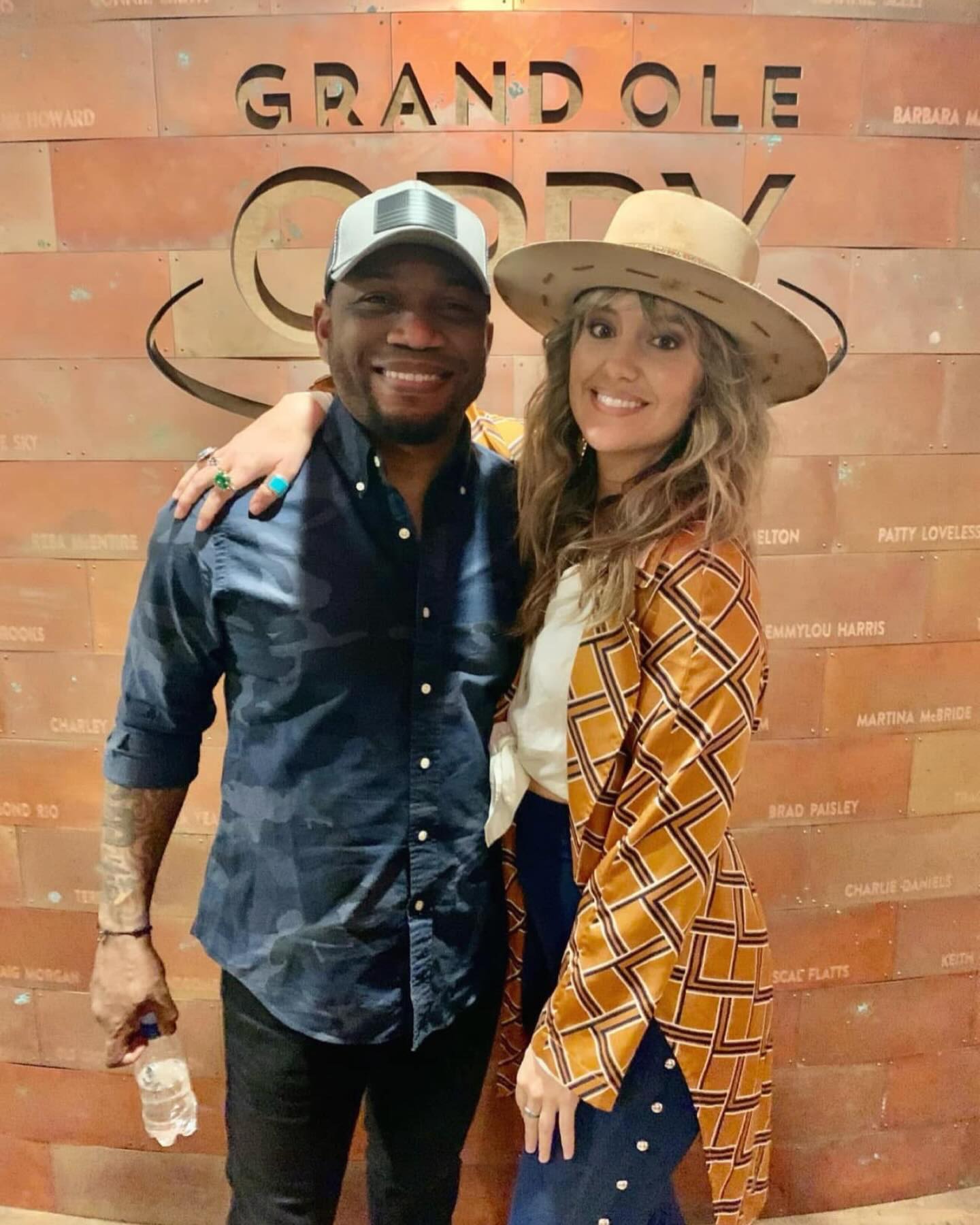 Tony Jackson Wishes Lainey Wilson A Happy Birthday Tony Jackson sends a heartfelt birthday wish to Lainey, lighting up social media tonight!!