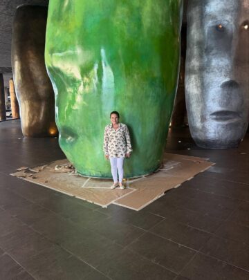 Tovah Feldshuh Embraces Iconic W Hotel Oasis