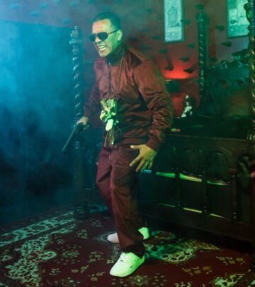 CONEJO’s edgy shot of TOXIC vibes in Los Angeles resonates with urban beat enthusiasts!!!