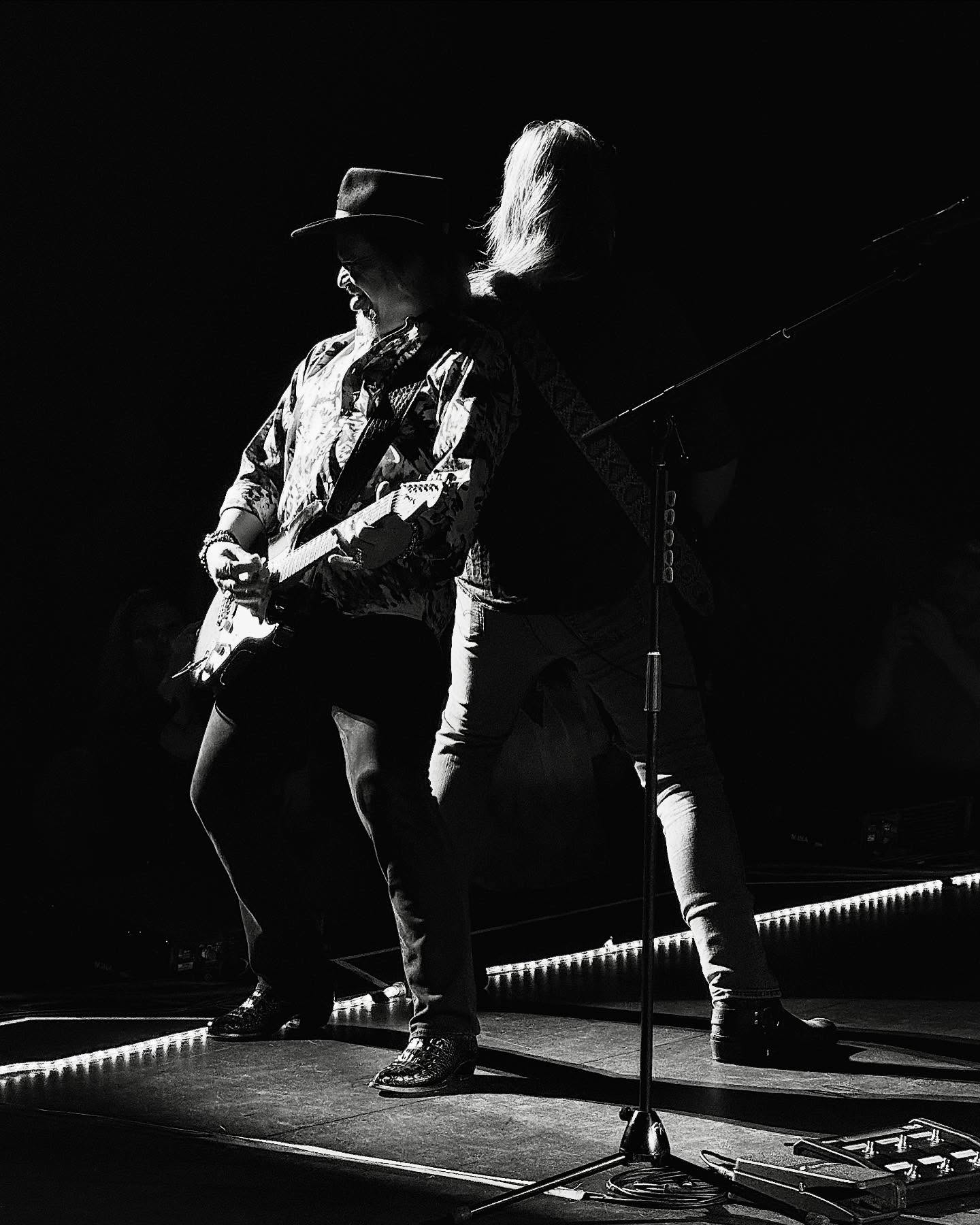 Travis Tritt Shines at Durham Performing Arts Center
