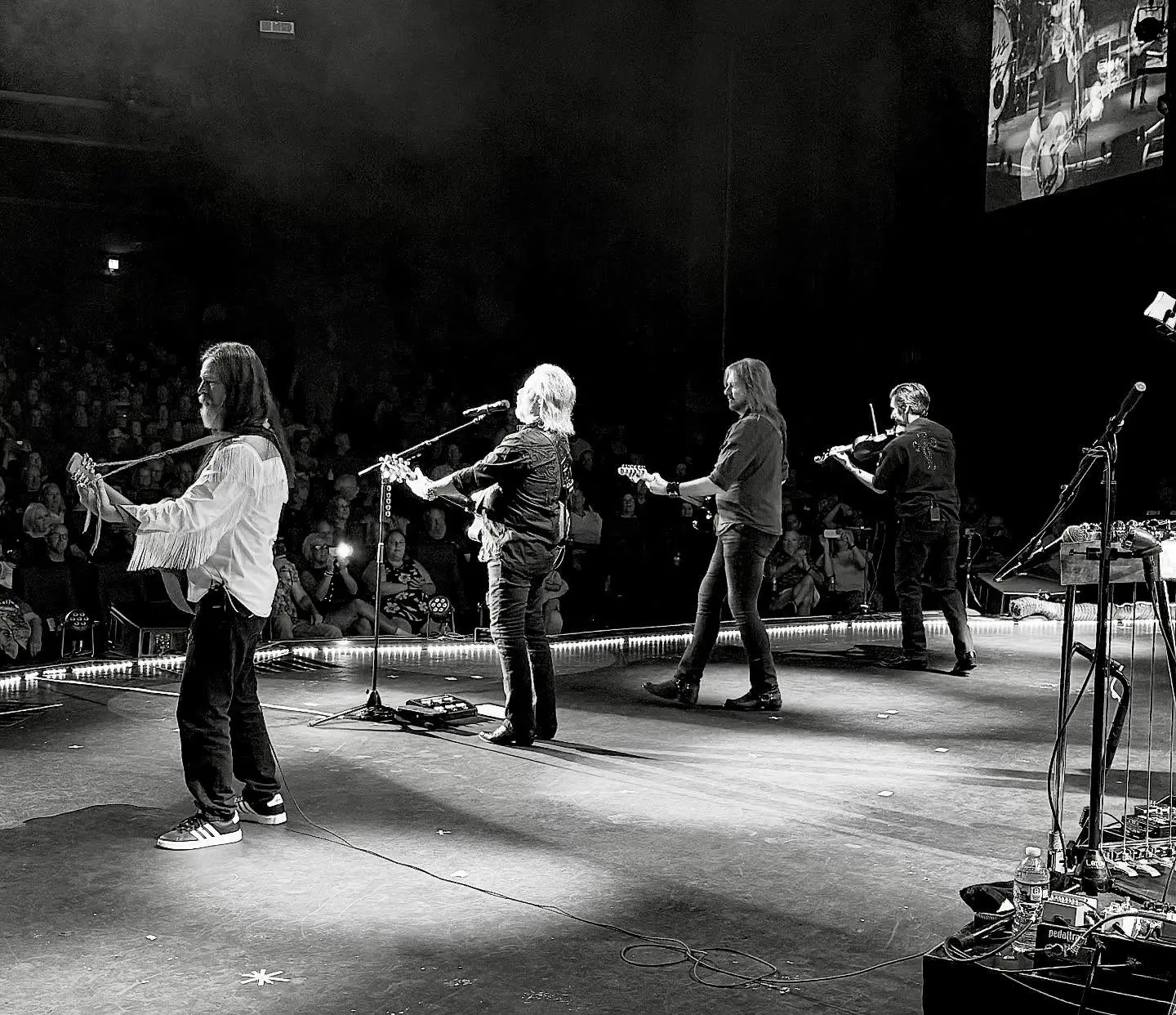 Travis Tritt Shines In Myrtle Beach Return