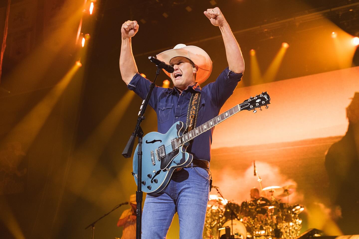 Tucson Night Sparks Jon Pardi Tour Energy