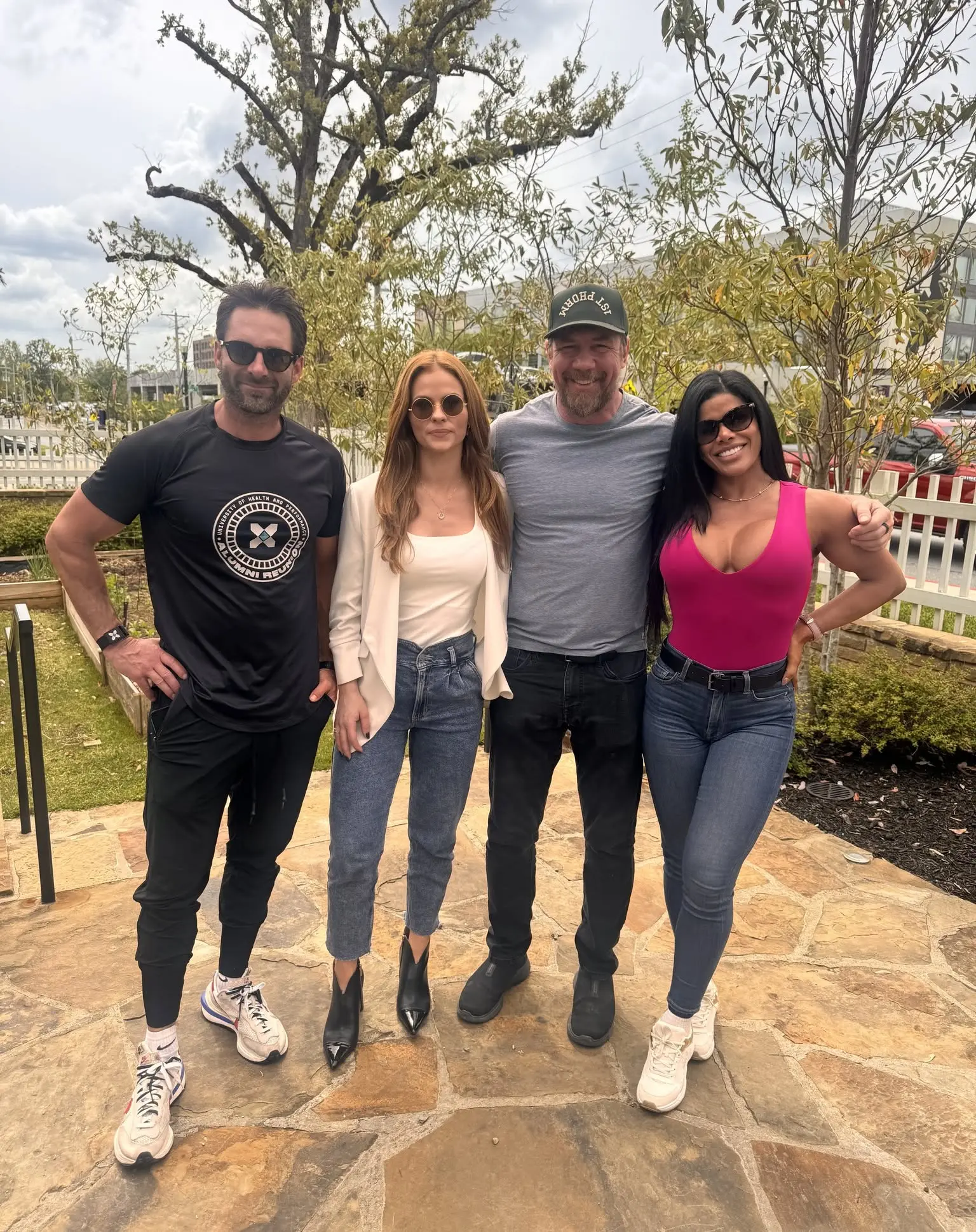 Tyler Grey Visits AR Facility Empowering Veterans Celebrity Tyler Grey lauds innovative AR facility by Matt Hesse, boosting veteran wellness.
