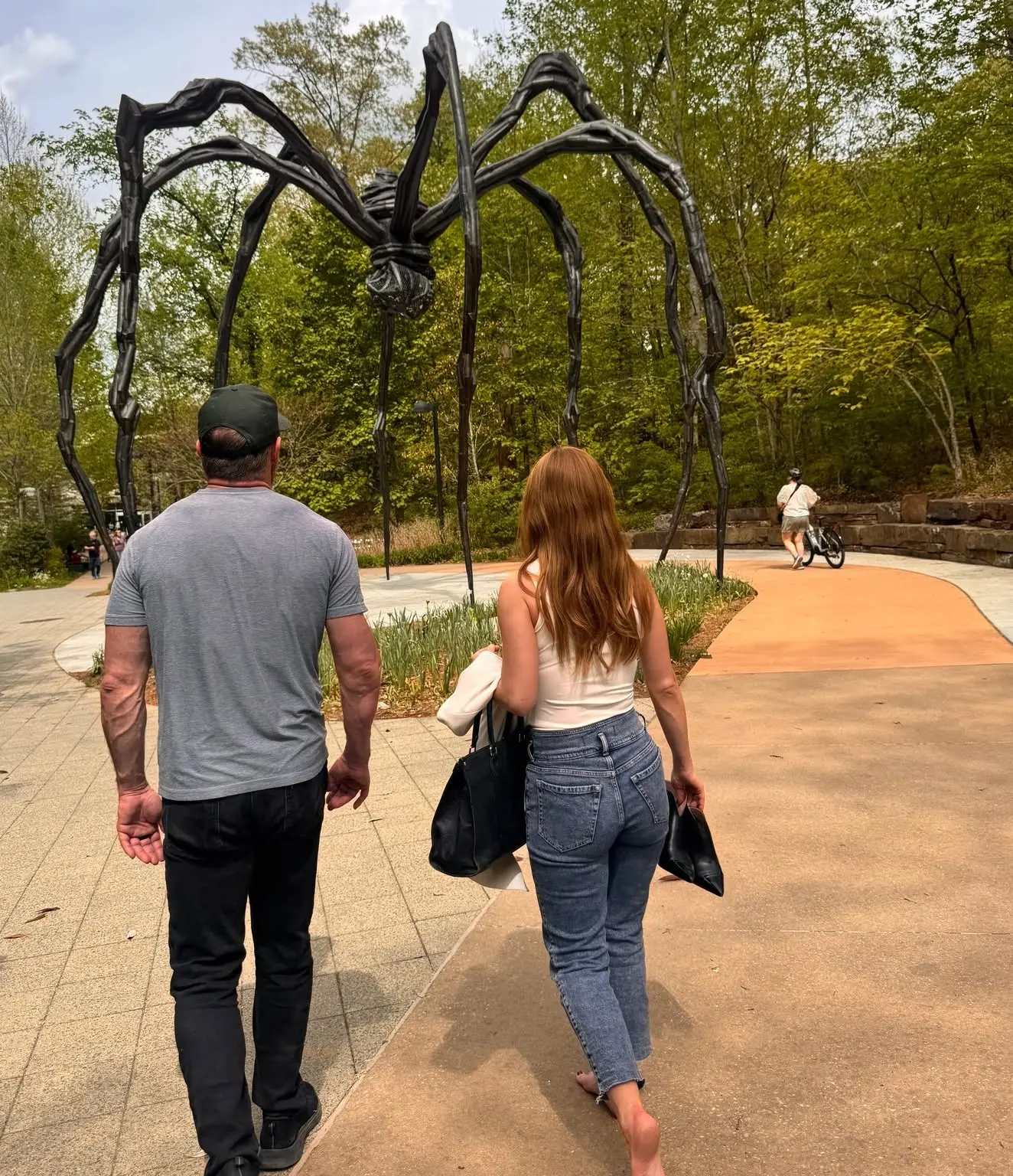 Tyler Grey Visits AR Facility Empowering Veterans