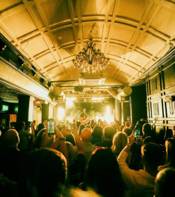 Tyler Hilton lights up his tour in Dublin, gearing up for a thrilling night in Manchester!