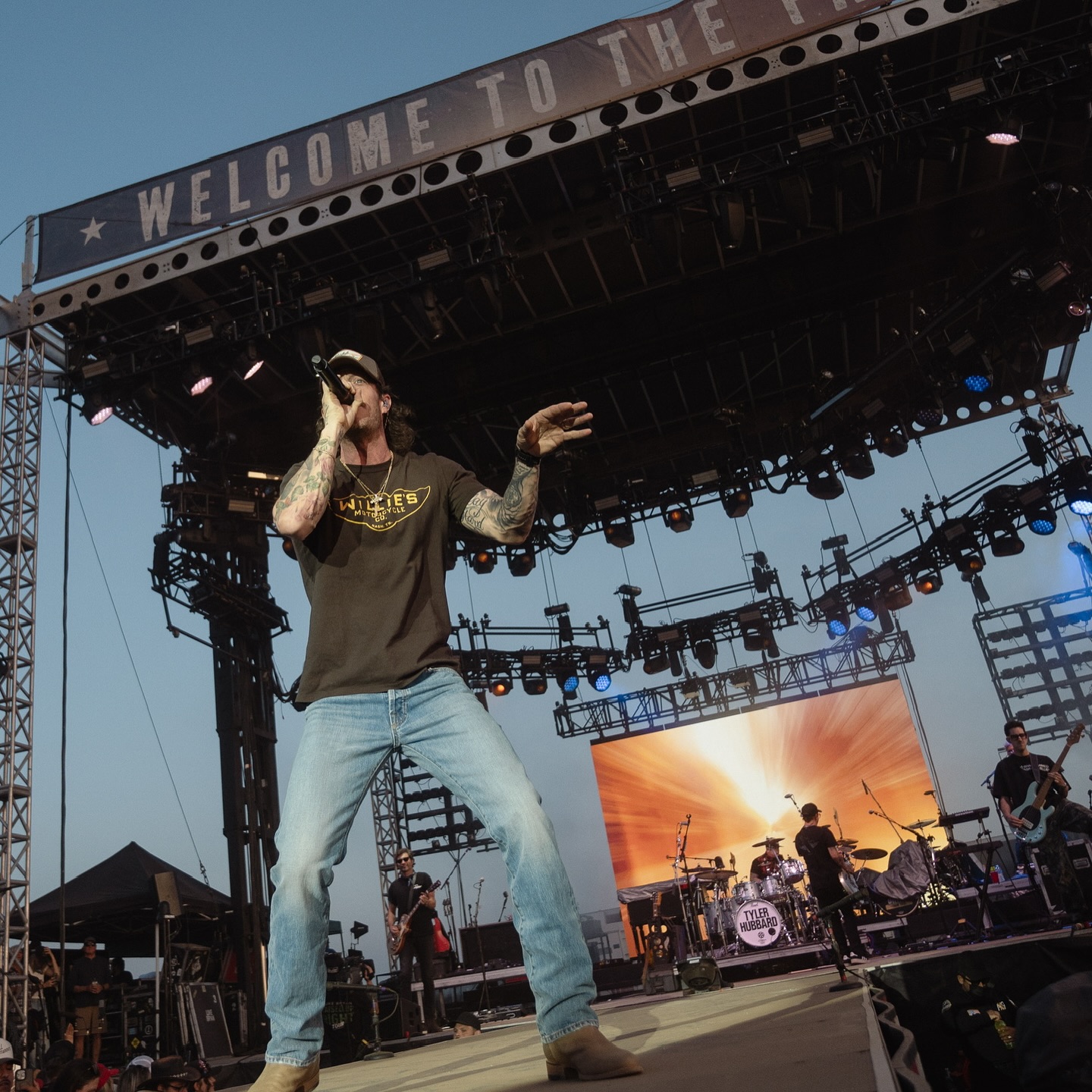 Tyler Hubbard Revels In Luke Bryan's Farm Tour Bash