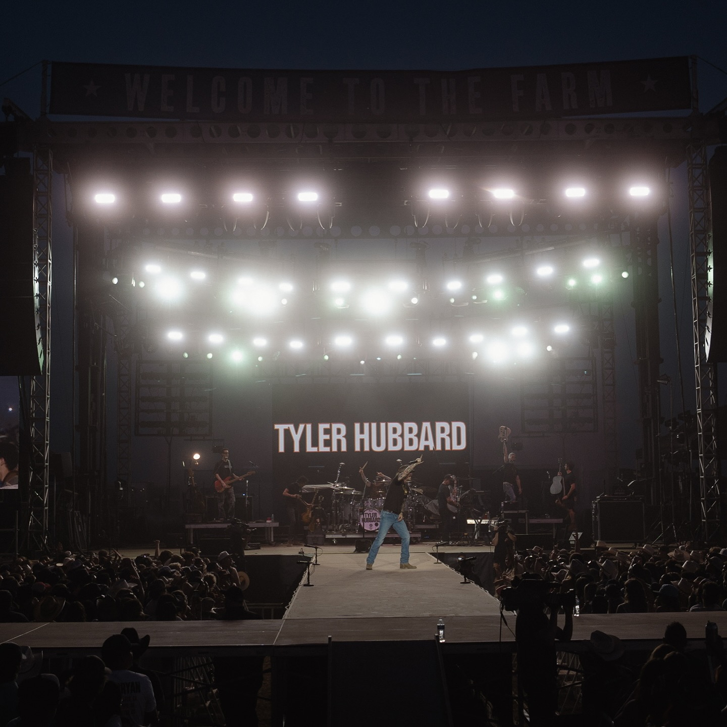 Tyler Hubbard Revels In Luke Bryan's Farm Tour Bash