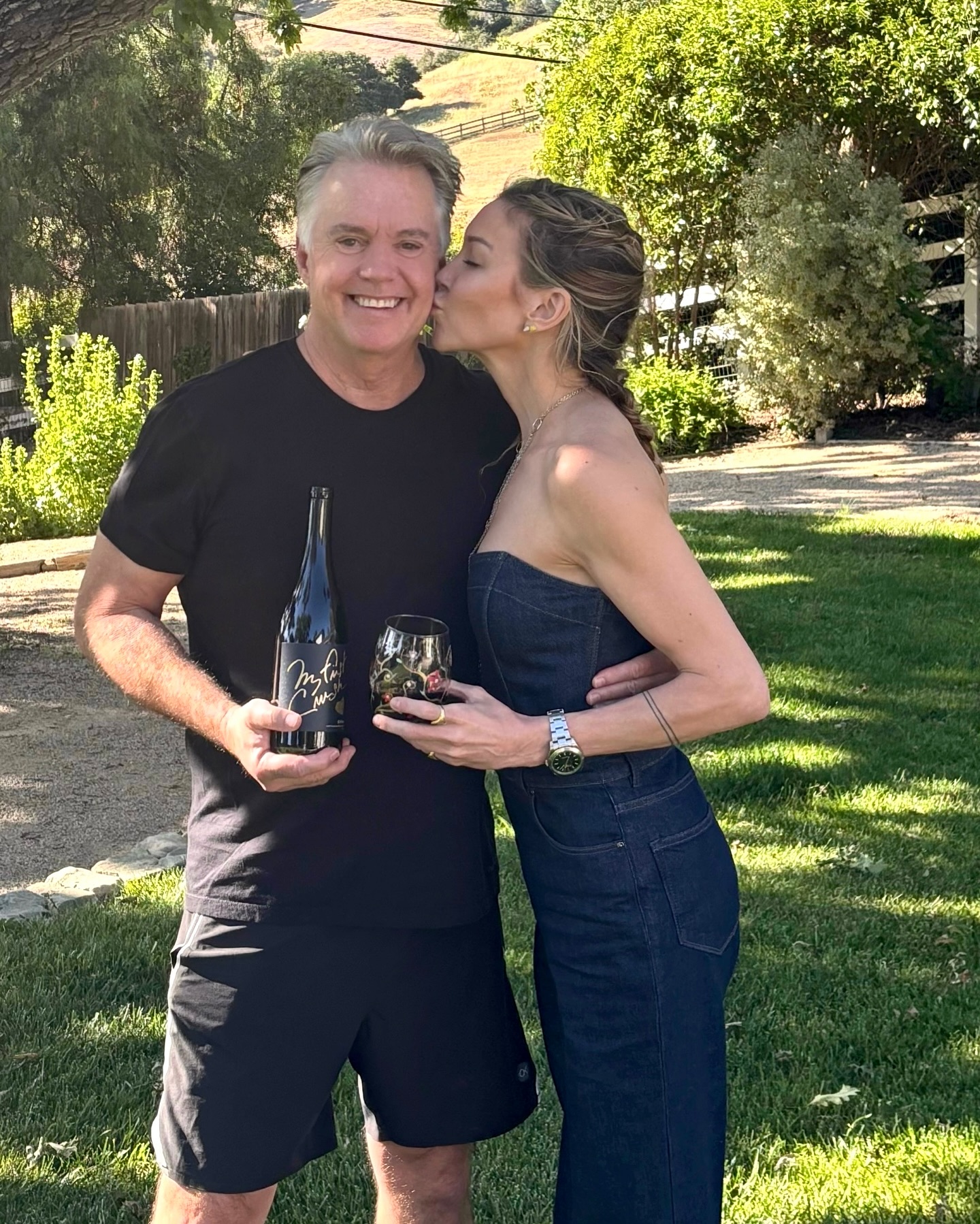 Katie Cassidy declares her uncle's wine 'My First Crush' a guaranteed hit on Instagram!!!