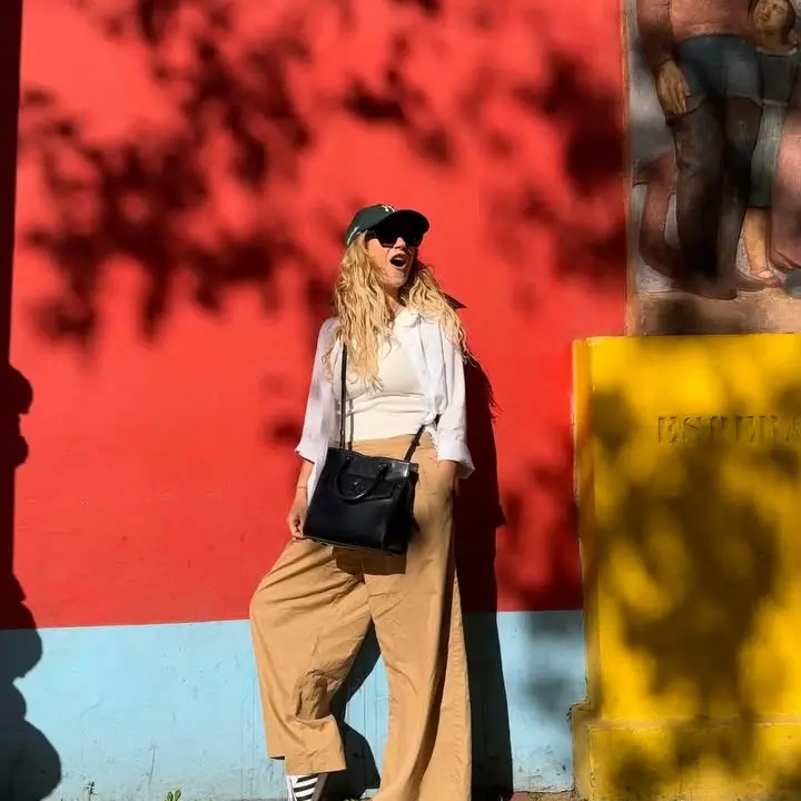 Vanessa Ray's Buenos Aires Carousel Flunks Niceness