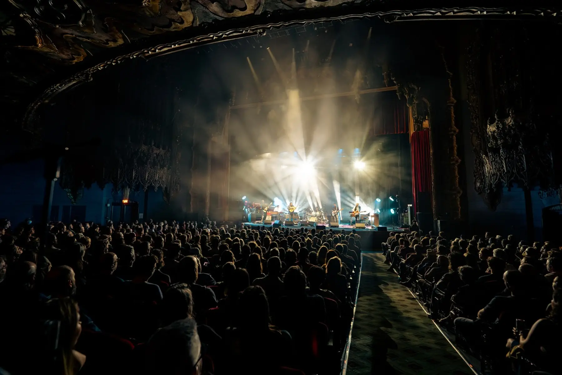 Wilco Live Playlist Debuts Tonight New streaming release showcases 24 global tracks and spans a decade of Wilco evolution now.