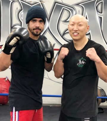 Wild Card Boxing Night Draws Celebrity Attention